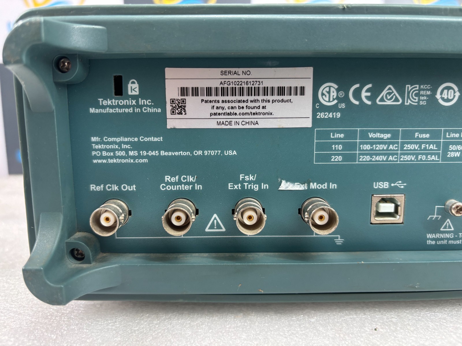 Tektronix AFG1022 Arbitrary Function Generator, 25MHz - 125MS/s