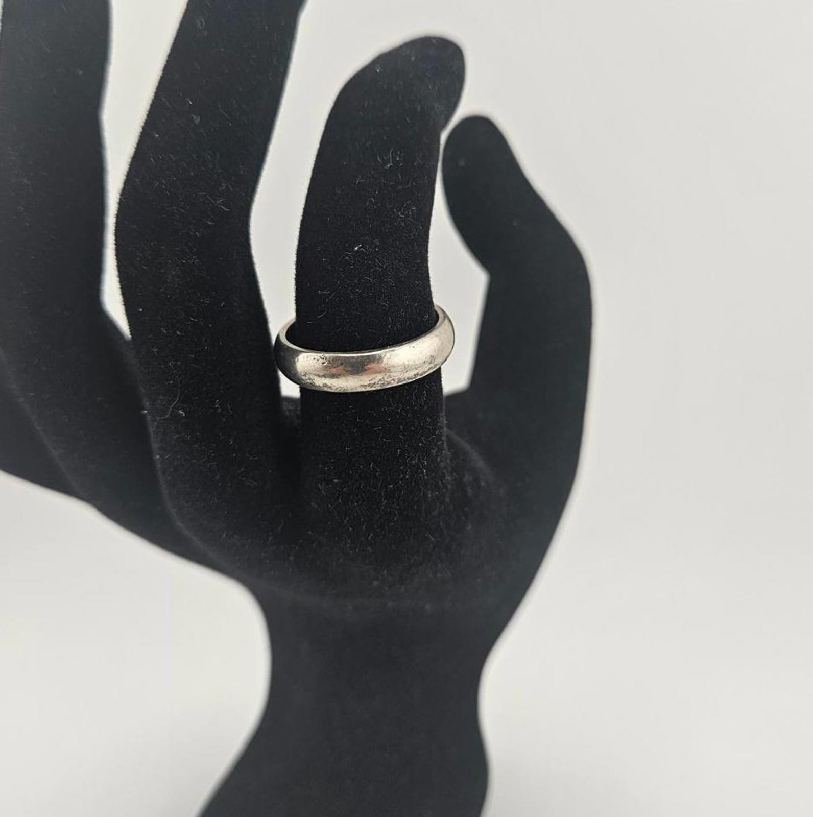 Vintage Sterling Silver Wedding Band Ring Size 8