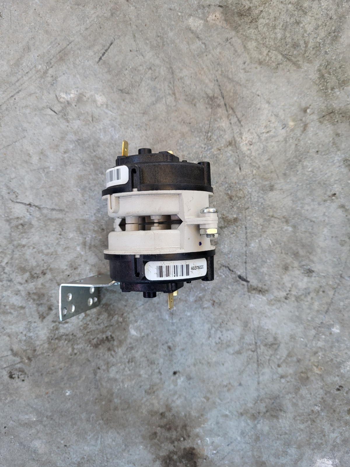 USED double Pressure Switch Honeywell BA20106 FREE SHIPPING