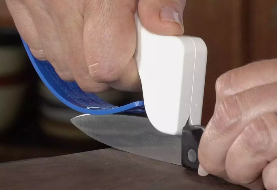 Handheld Knife Sharpener Safe Finger Guard | Kitchen Outdoor Garden Tool