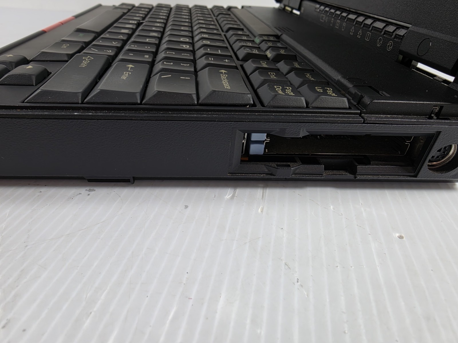IBM Laptop Computer ThinkPad 380C Type 2620 Untested Read