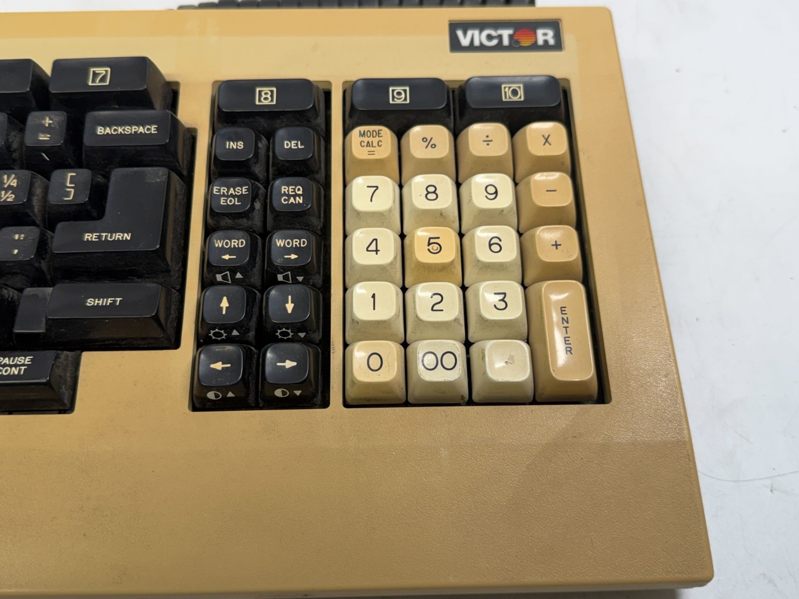 Vintage Victor Terminal Keyboard Model 721 KB UNTESTED