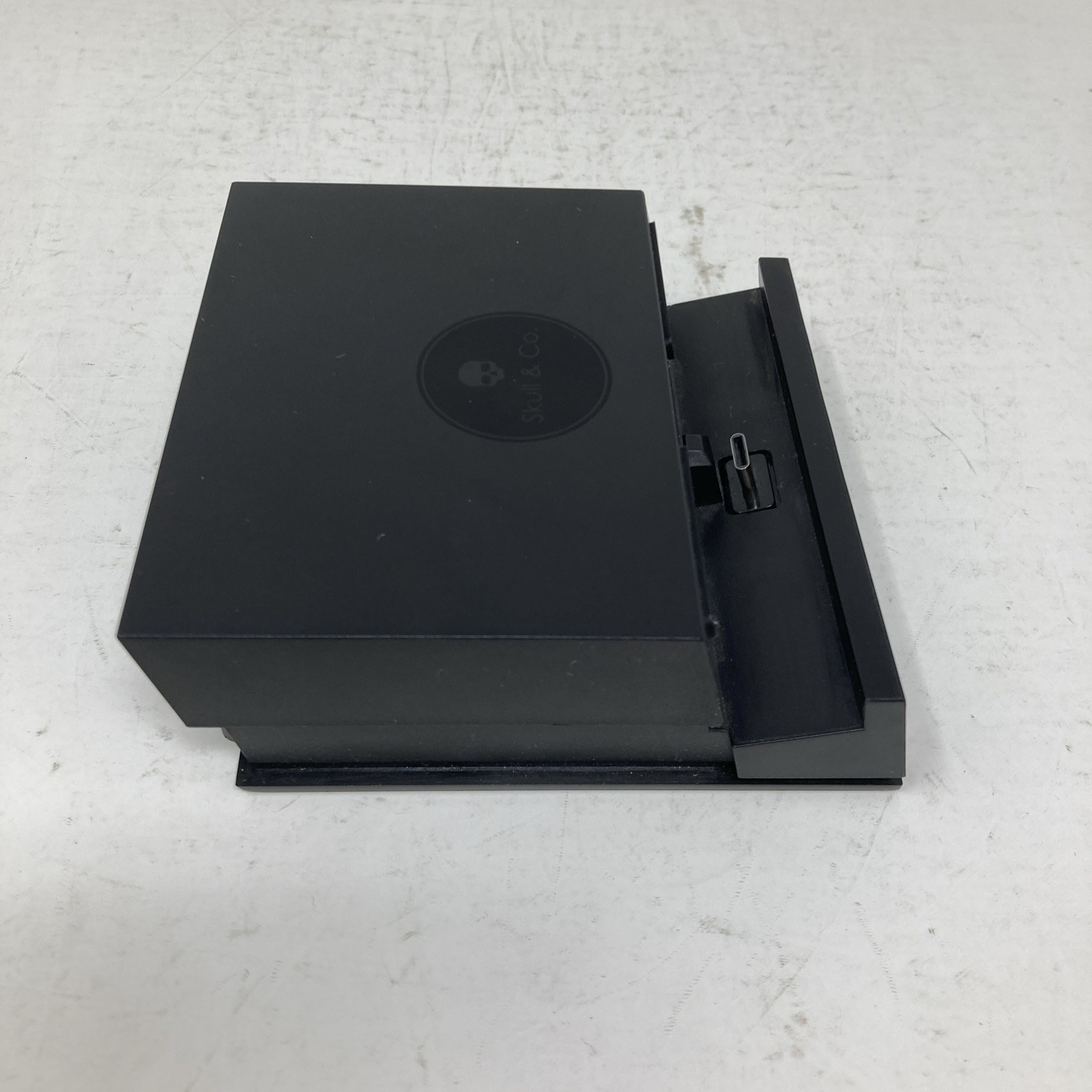 Skull&Co Jumpgate Nintendo Switch Dock Black