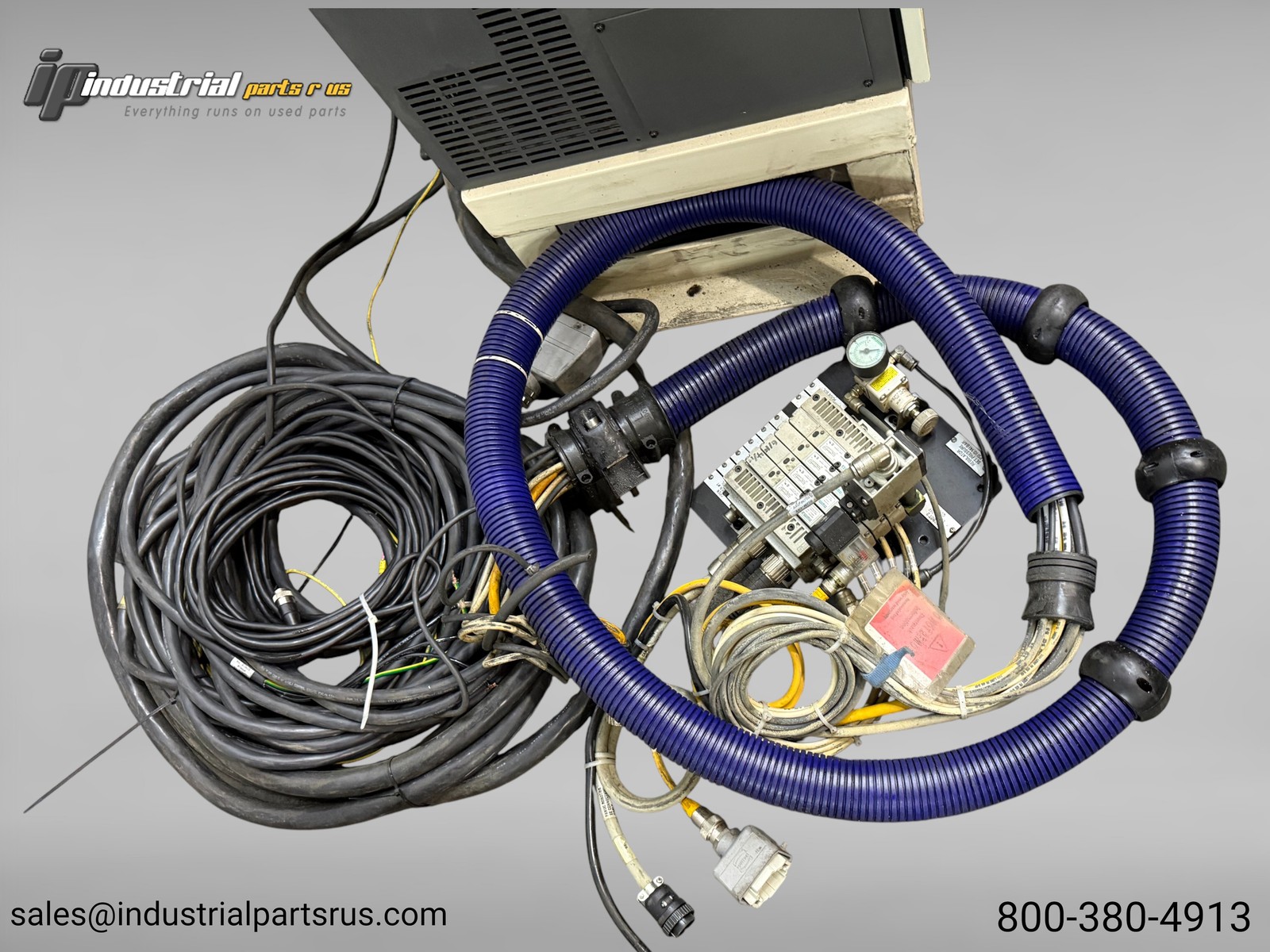 FANUC M-710iC/45M Robot R-30iB Control 45Kg Payload Teach Pendant TESTED