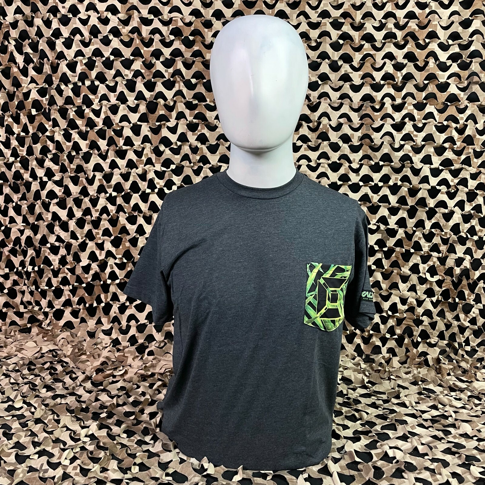NEW Medium Exalt Pocket Paintball T-Shirt - Tropical Leaf