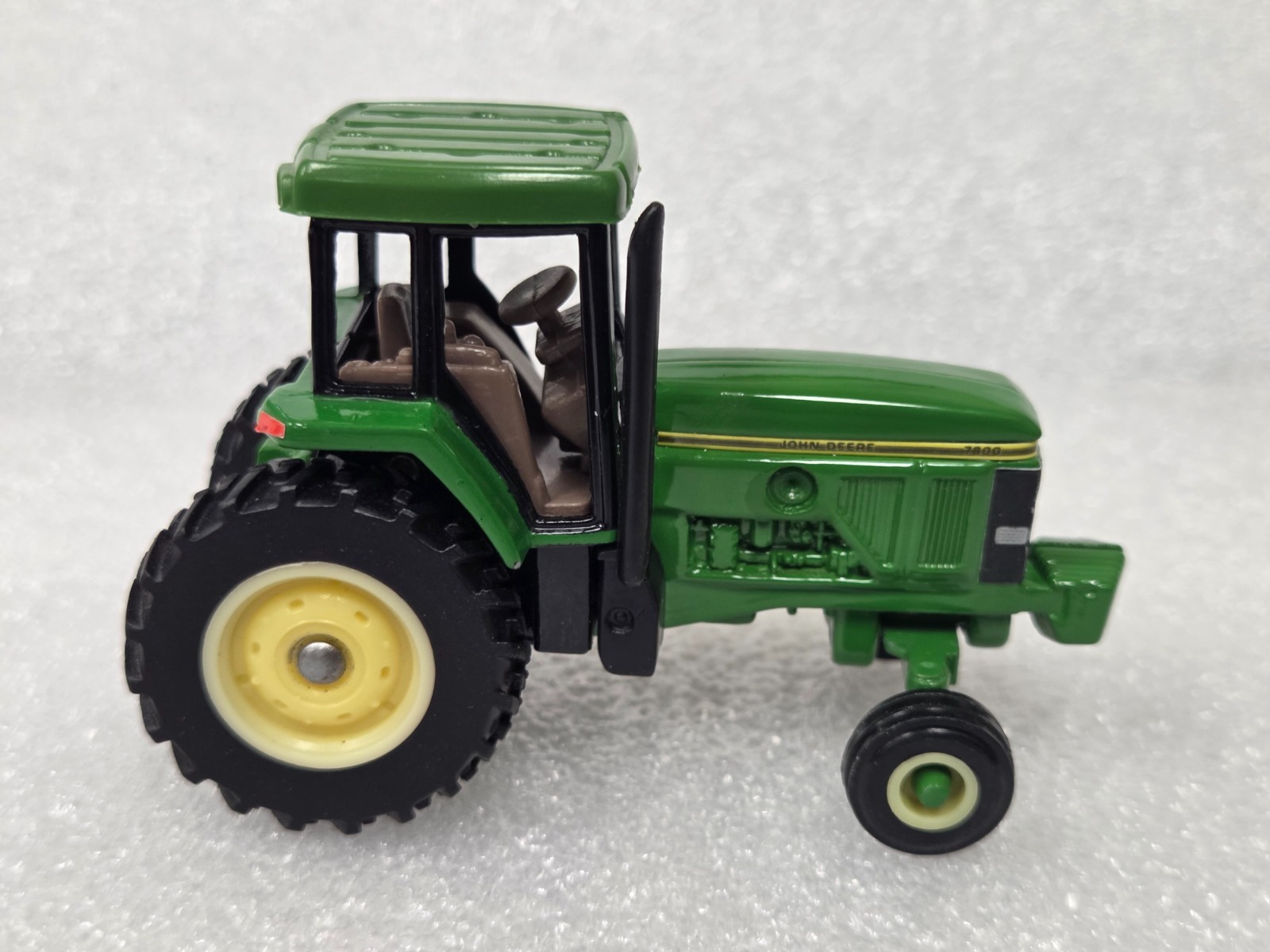 Ertl 1/64 John Deer 7800 Tractor