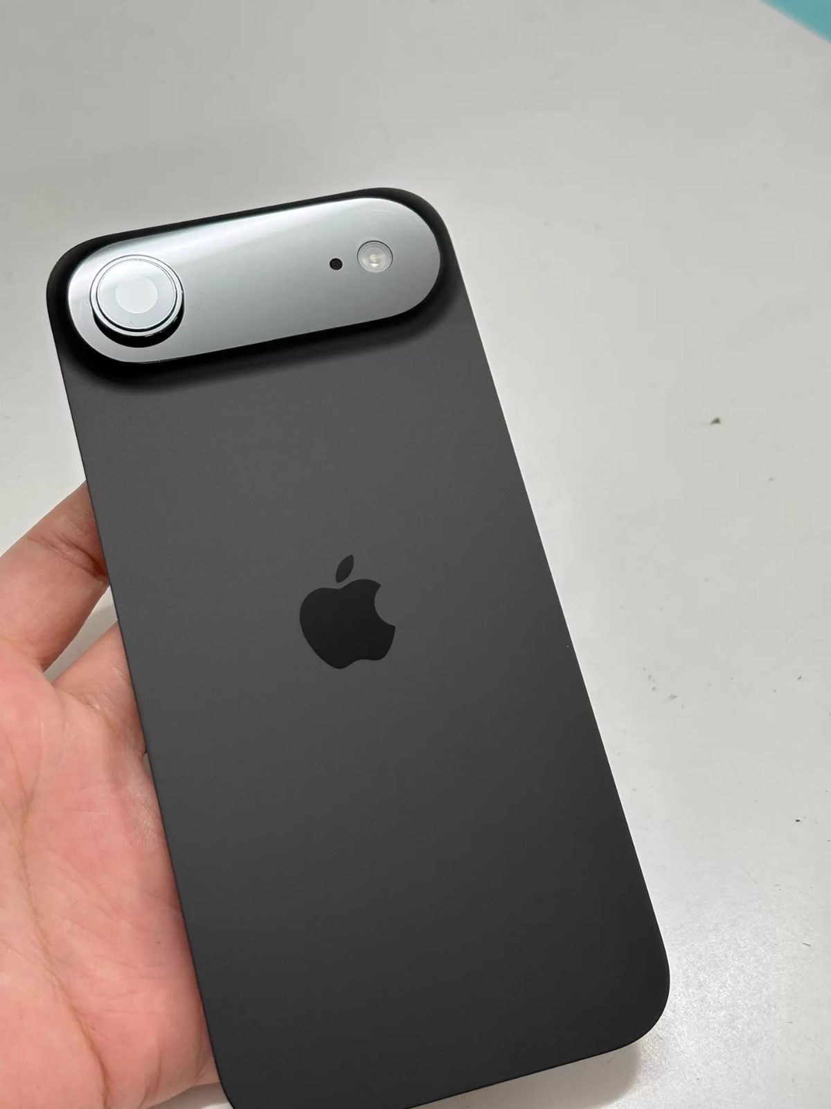 Genuine Original iPhone 17 Air Back Glass Rear Cover Replacement Pulled, Grade A