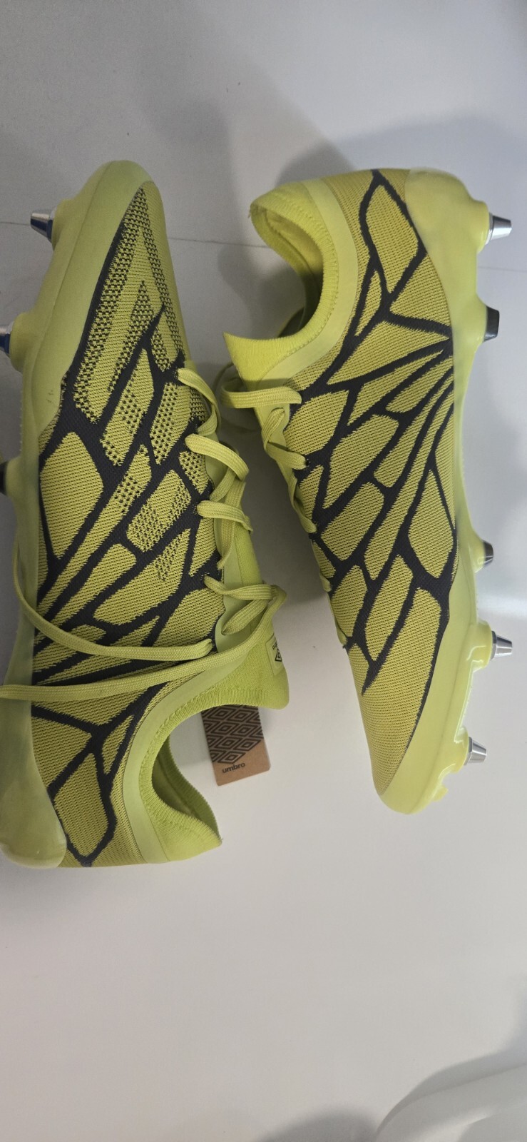 Umbro Velocita Alchemist Pro SG LIMEADE/BLACK/PERISCOPE Soccer Cleats 12.5