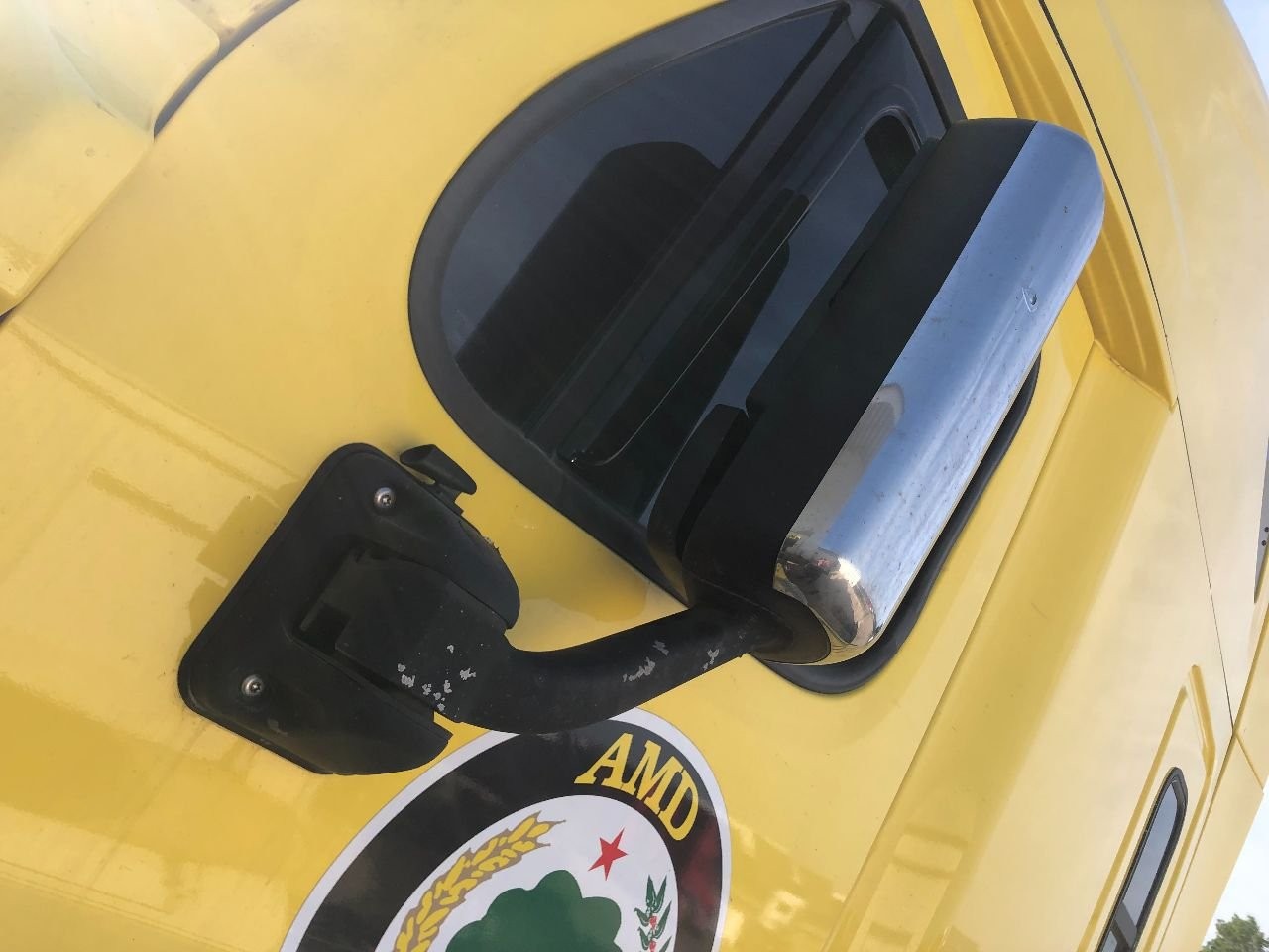 2008-2020 Freightliner CASCADIA POLY Left/Driver Door Mirror - Used