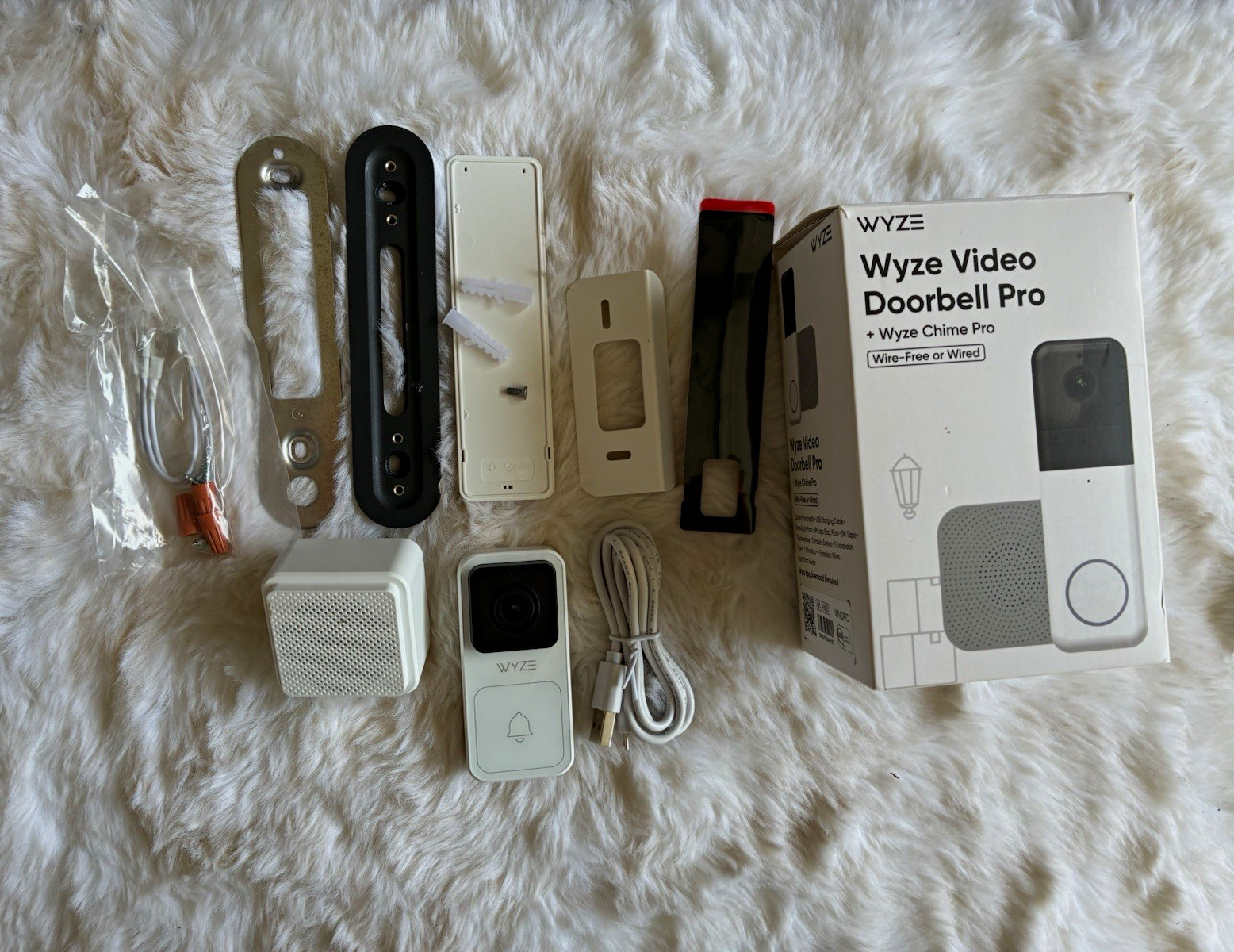 Wyze Video Doorbell Pro Wi-Fi Wire-Free/Wired White w/ Chime + Mount Kit