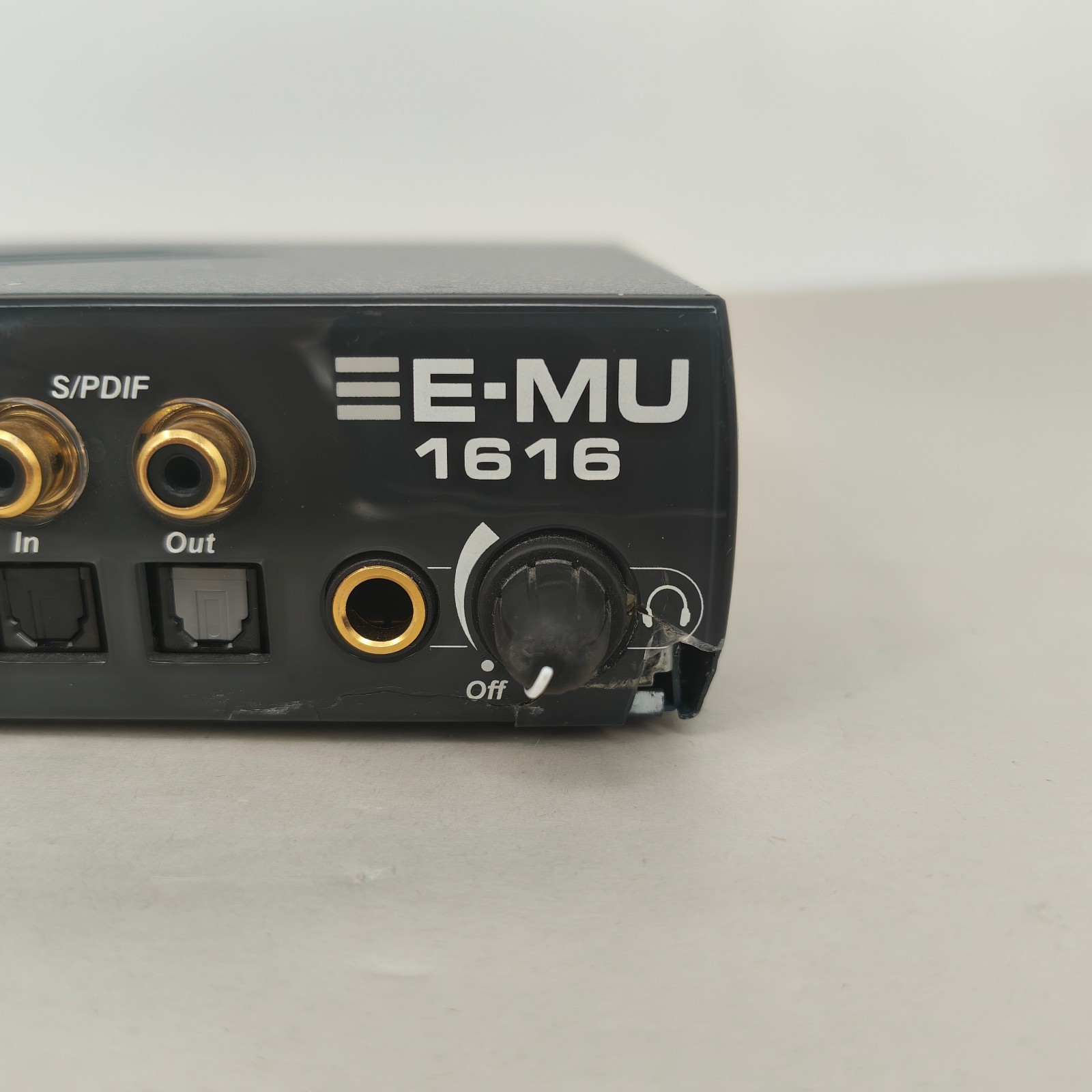 Pre Owned E-MU Creative Professional 1616 EM8970 Audio Interferance Untested