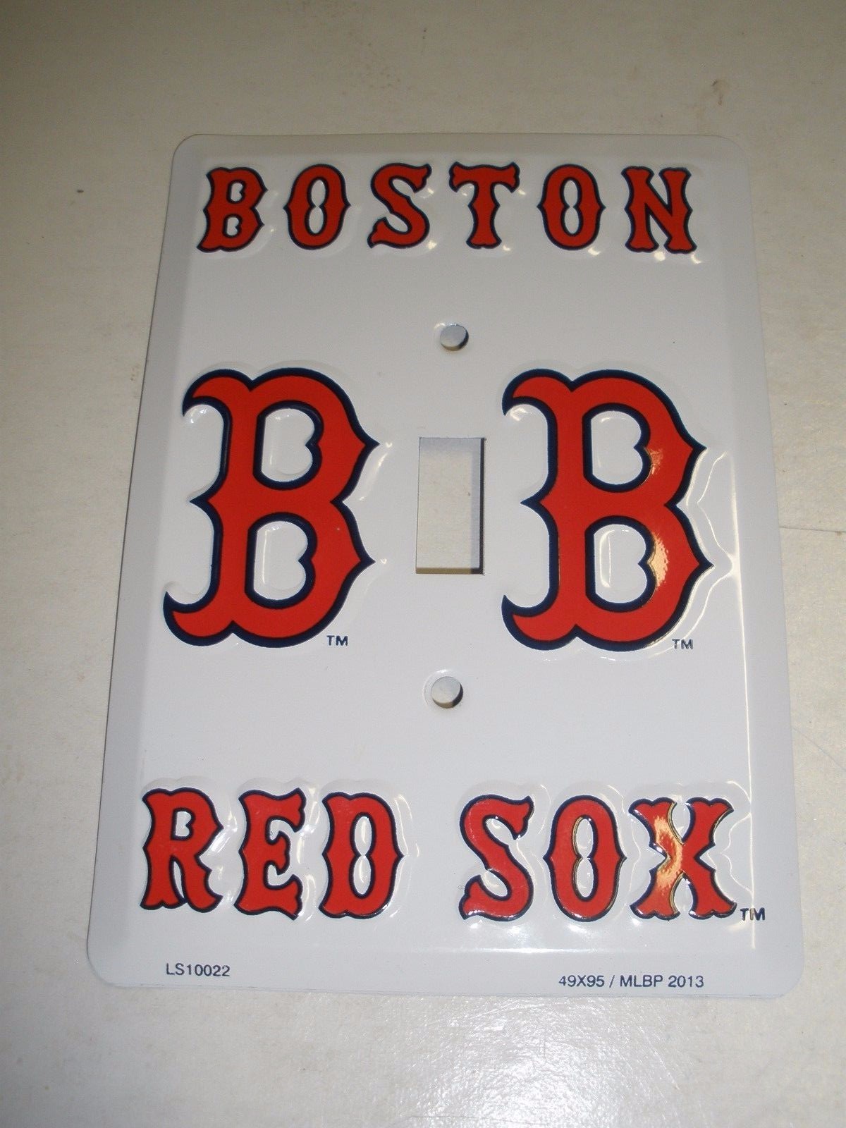 Boston Red Sox metal single light switch plate 4.25" X 6"