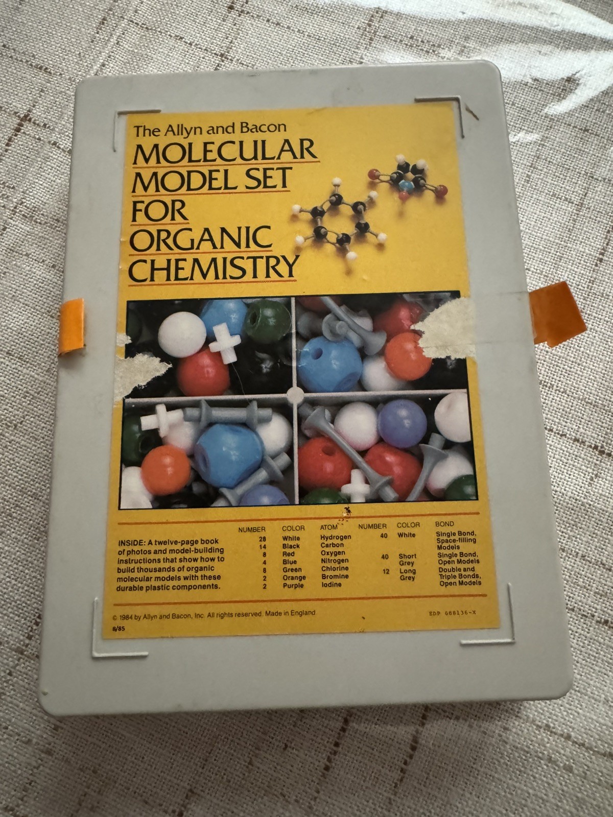The Allyn And Bacon Molecular Model Set For Organic Chemistry
