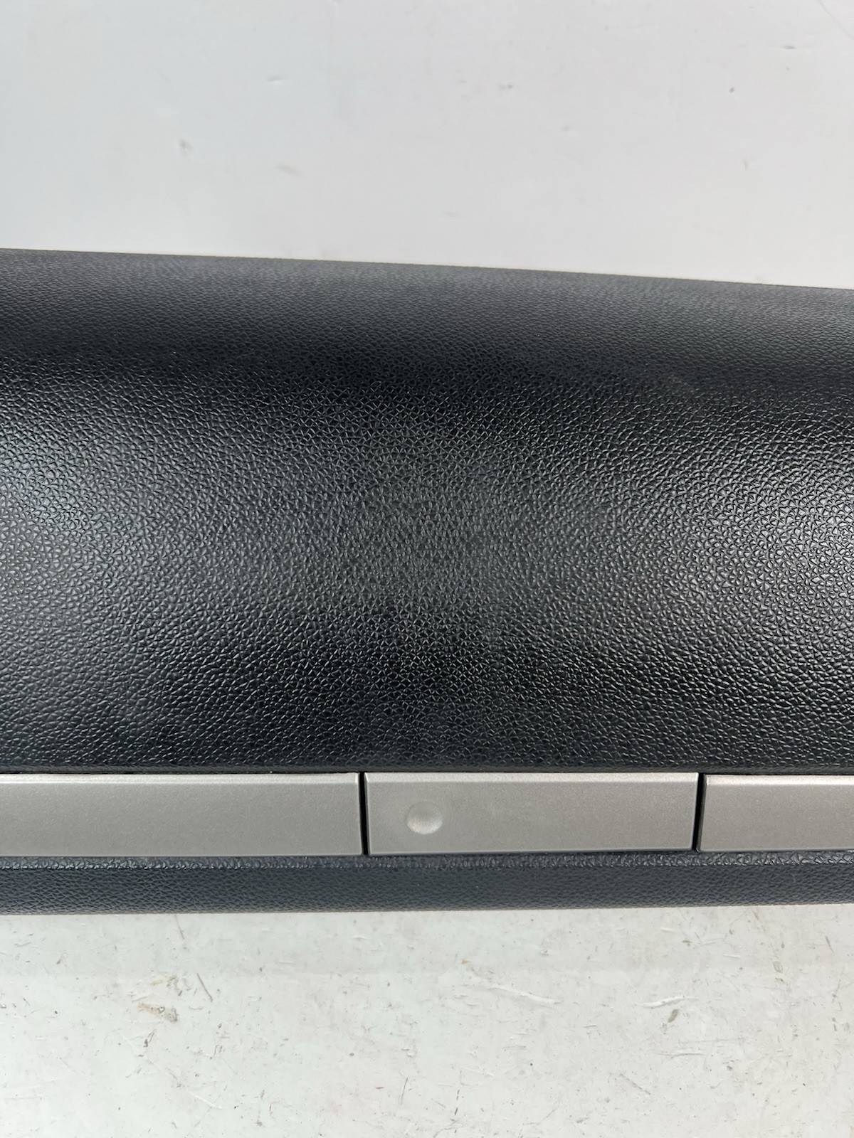 07-13 Silverado SIERRA Dash UPPER GLOVE BOX Storage Compartment Door BLACK