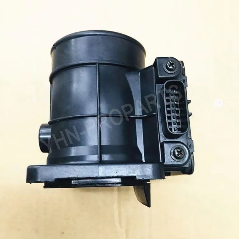 Mass Air Flow Meter Sensor MAF MD336501 for Mitsubishi Eclipse Montero Sport