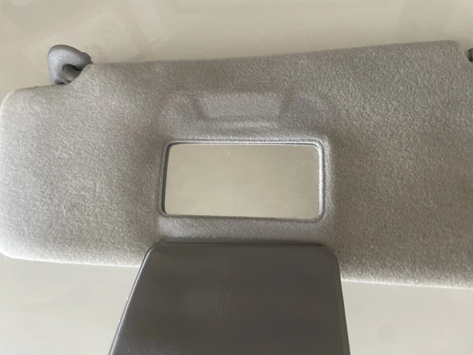 2001 2002 2003 TOYOTA PRIUS DRIVER SIDE SUN VISOR GRAY COLOR 29694054 TOYOTA OEM