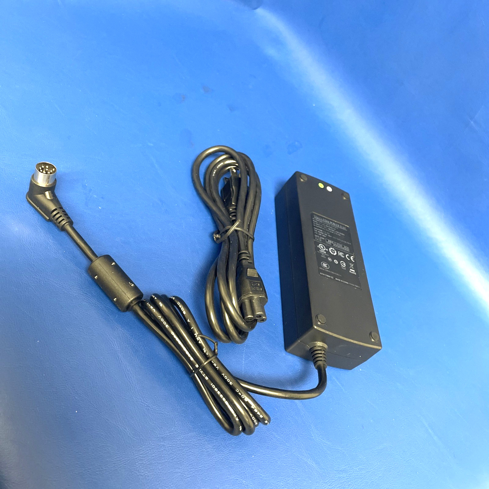 MINT EDAC Power Elec Model: EA11703E-135 AC (0-0-1) / W CABLE