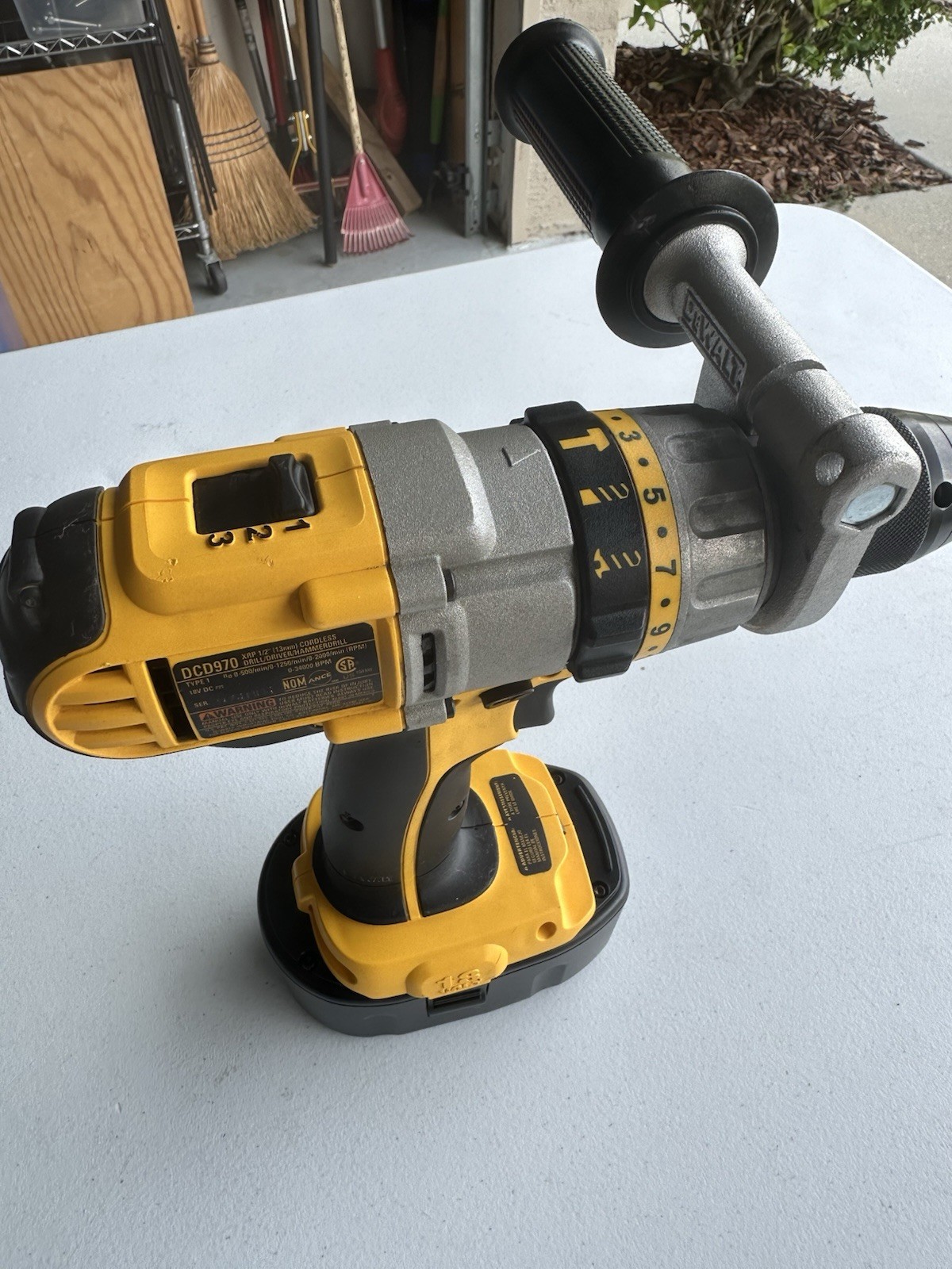 DeWalt Hammer Drill DCD970 18V 1/2” VSR Cordless