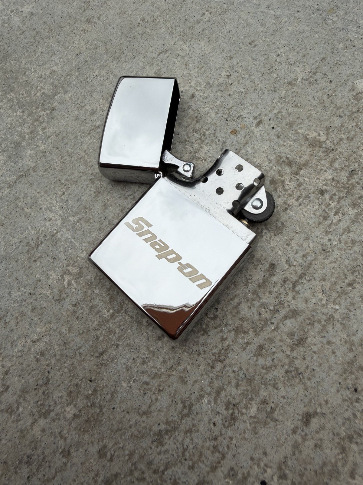 Snap On Tools Cigarette Lighter Polished Chrome Collectible Snap-On Racing