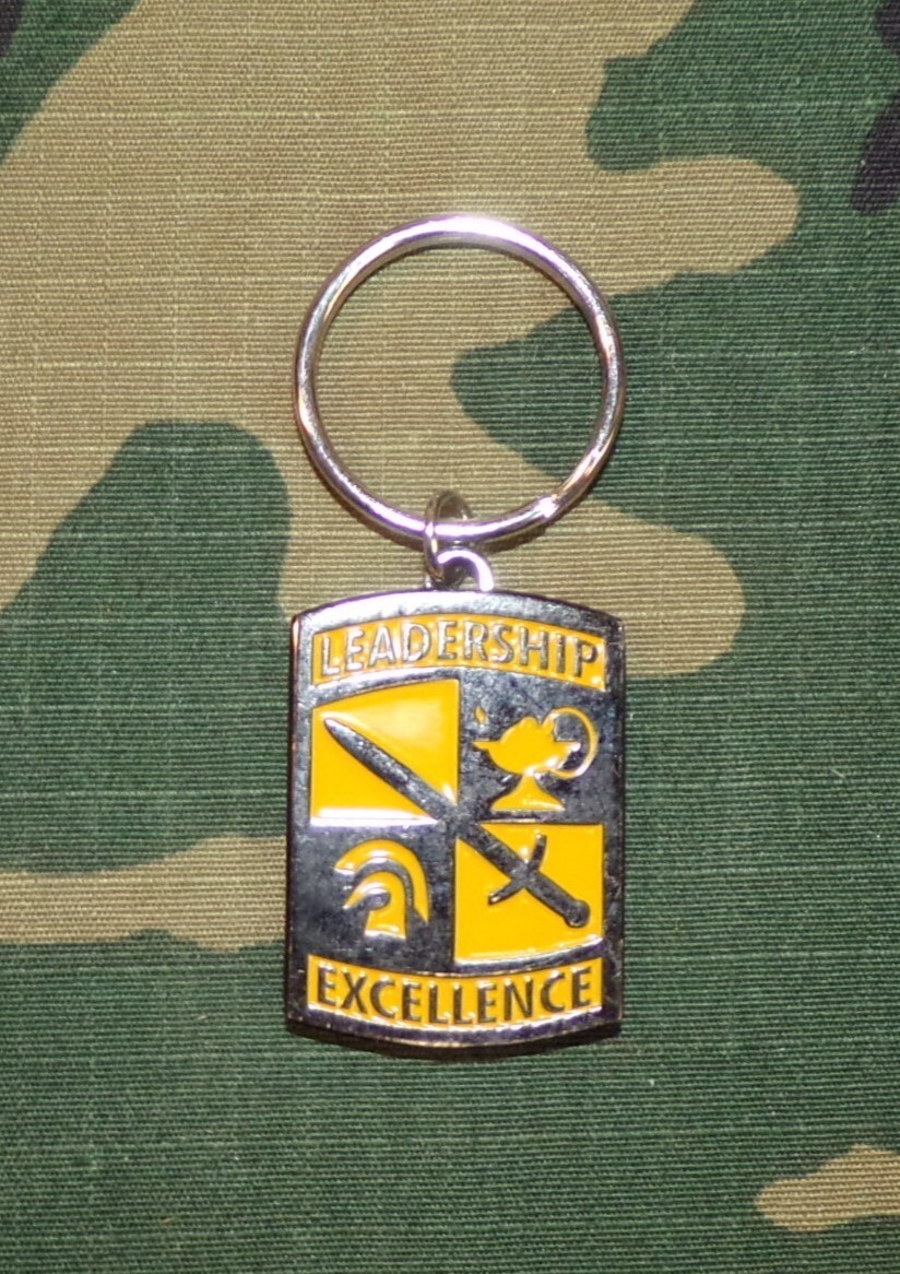 US Army Fort Knox ROTC Reenlist Keychain Fob