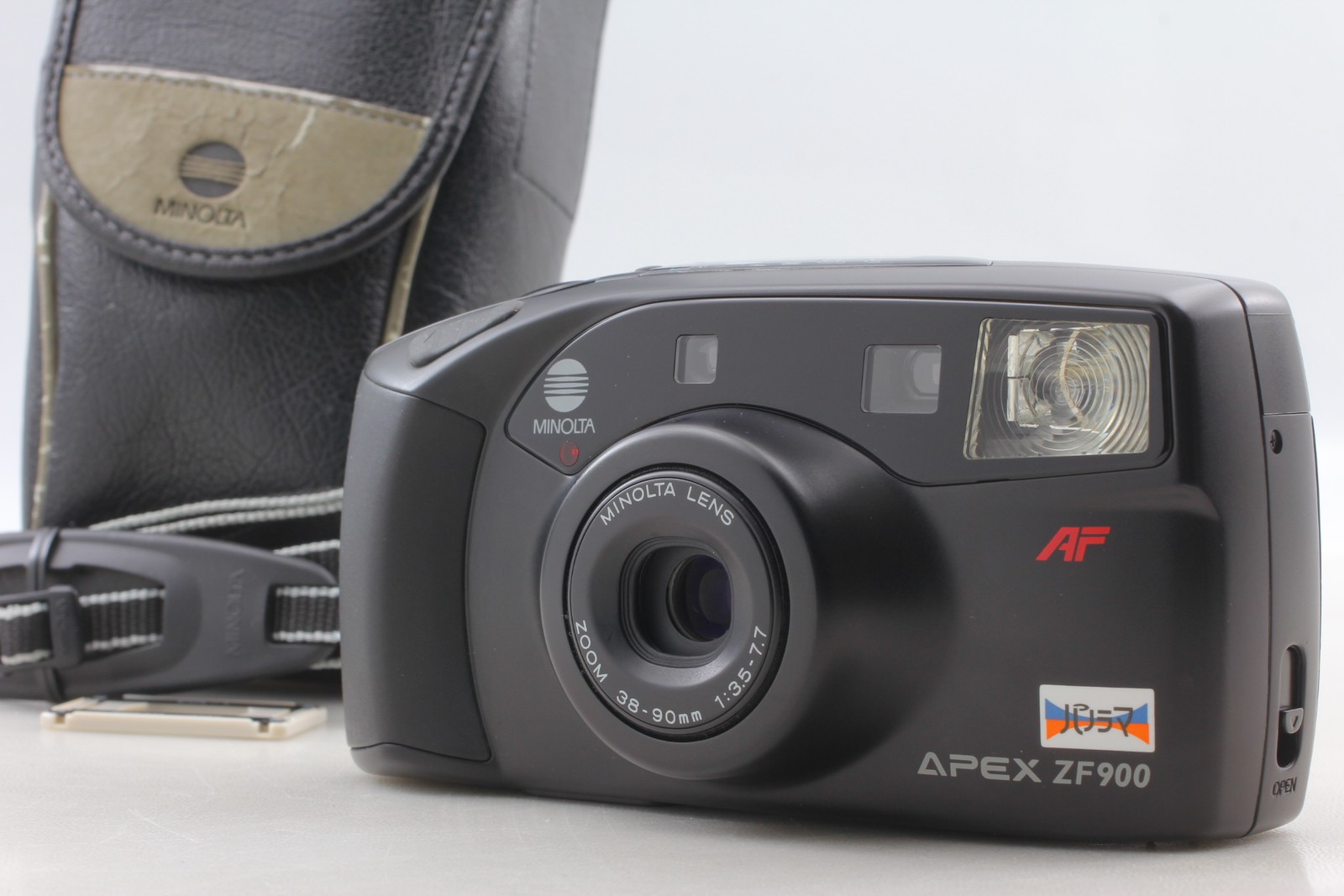 [Near MINT] MINOLTA APEX ZF900 38-90mm 35mm Point & shoot Film Camera From JAPAN