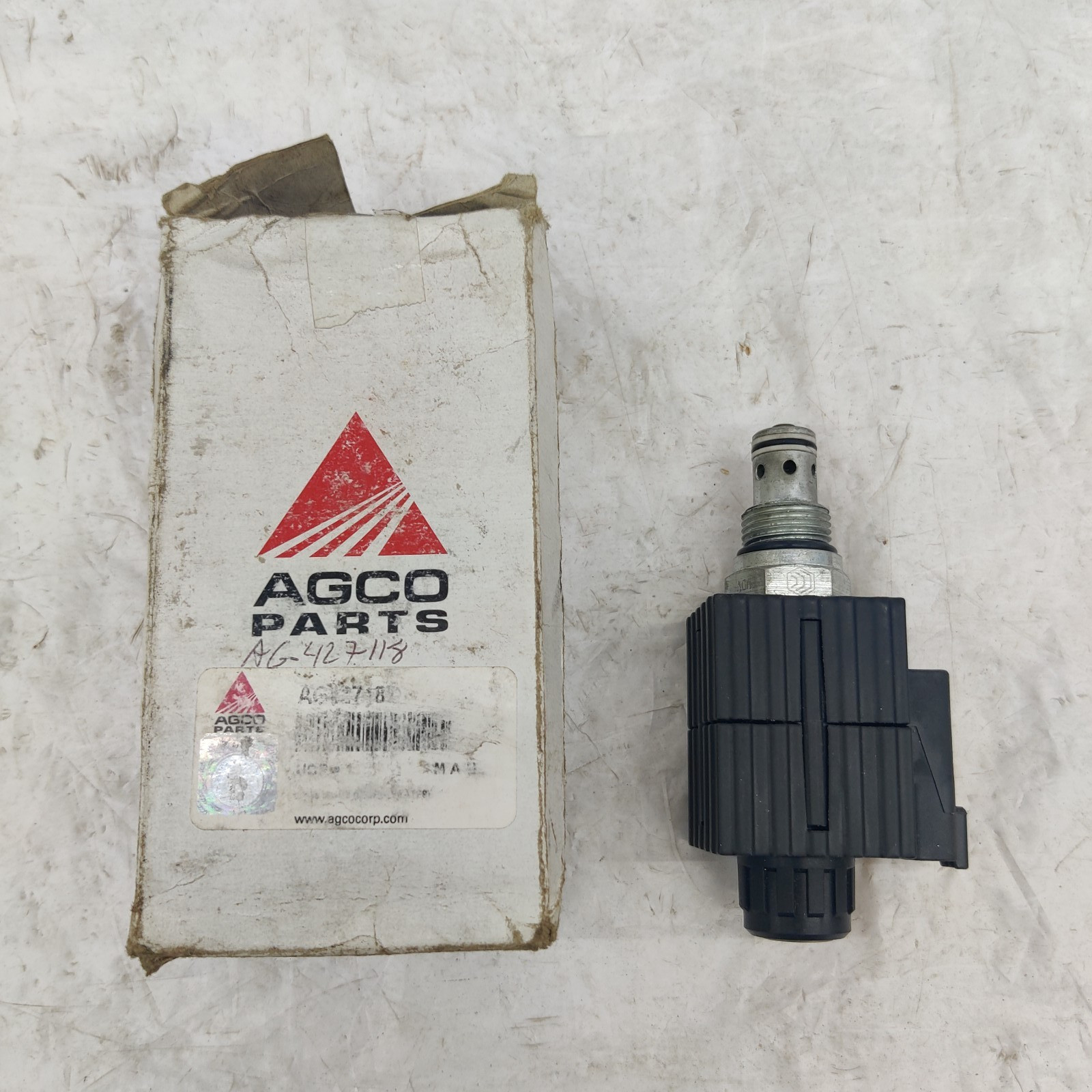 AGCO VALVE AG427118 NEW OEM PART - READ DESCRIPTION!!!!