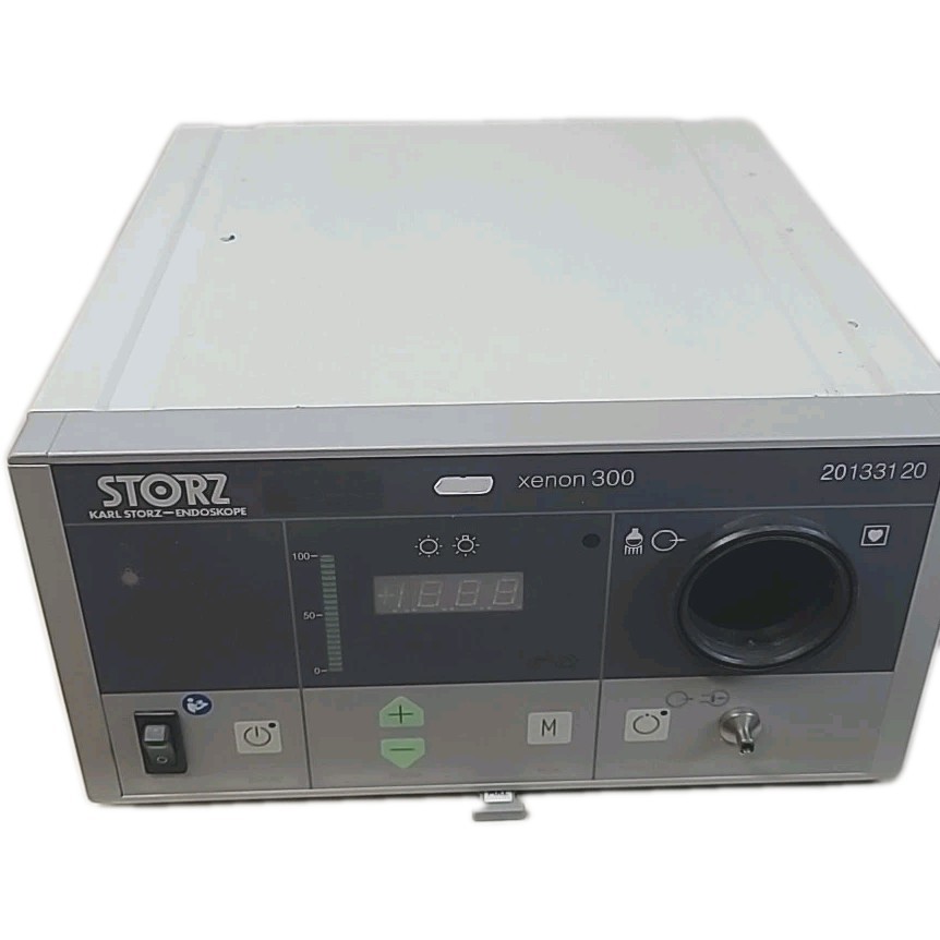Karl Storz 20133120 Xenon 300 SCB Endoscopy Light Source Tested Used