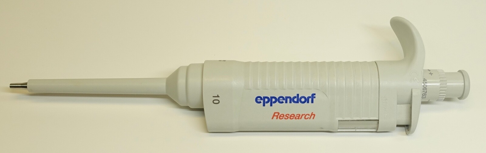Eppendorf Research 10 Pipet, Pipette; for 0.5-10uL; Great Condition