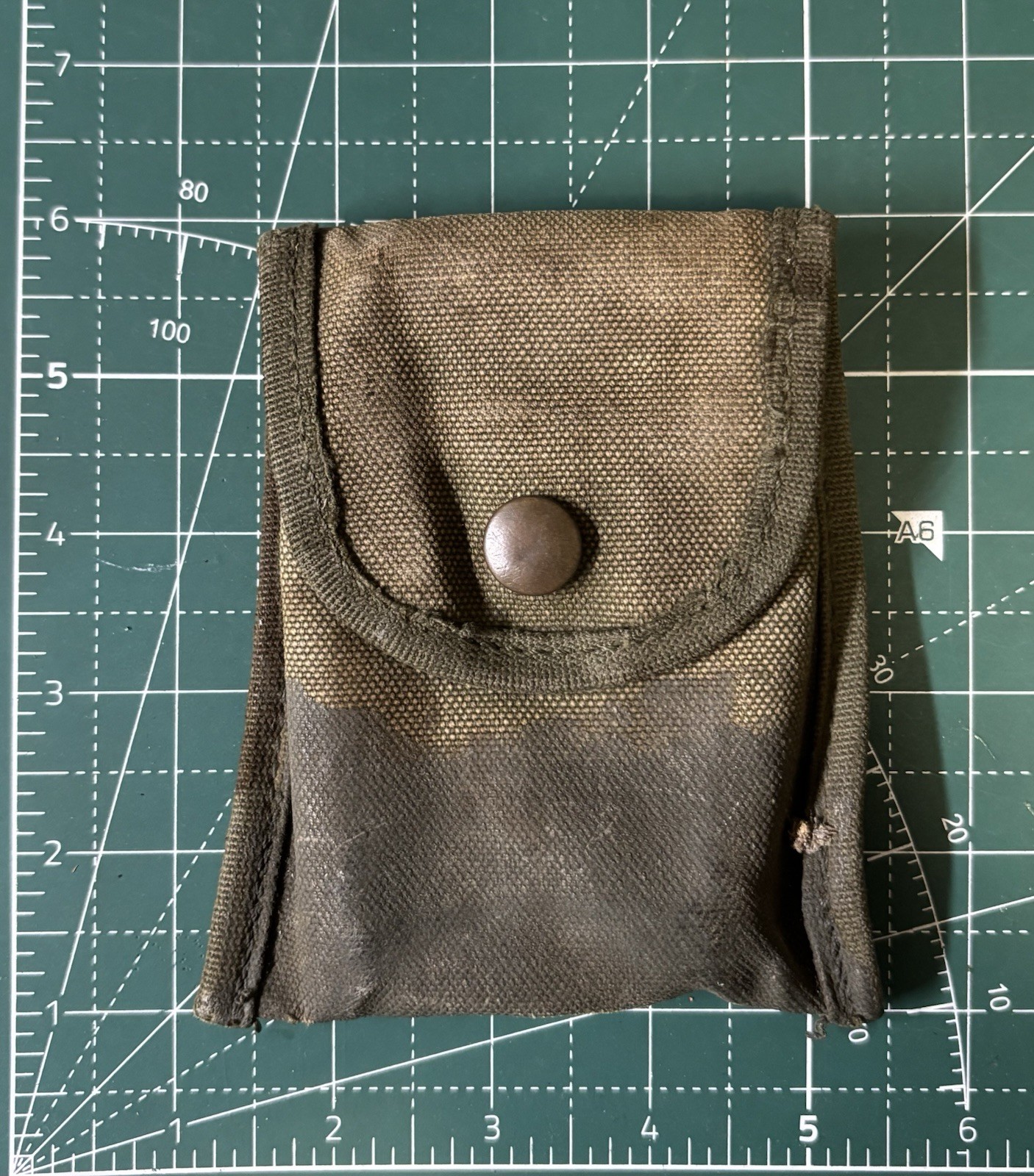 Vietnam War US Military Rare Compass / First Aid Pouch