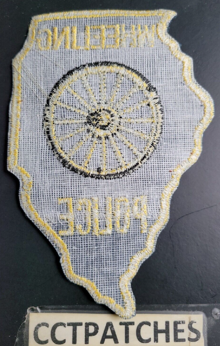 WHEELING, ILLINOIS POLICE STATE SHAPE SHOULDER PATCH IL