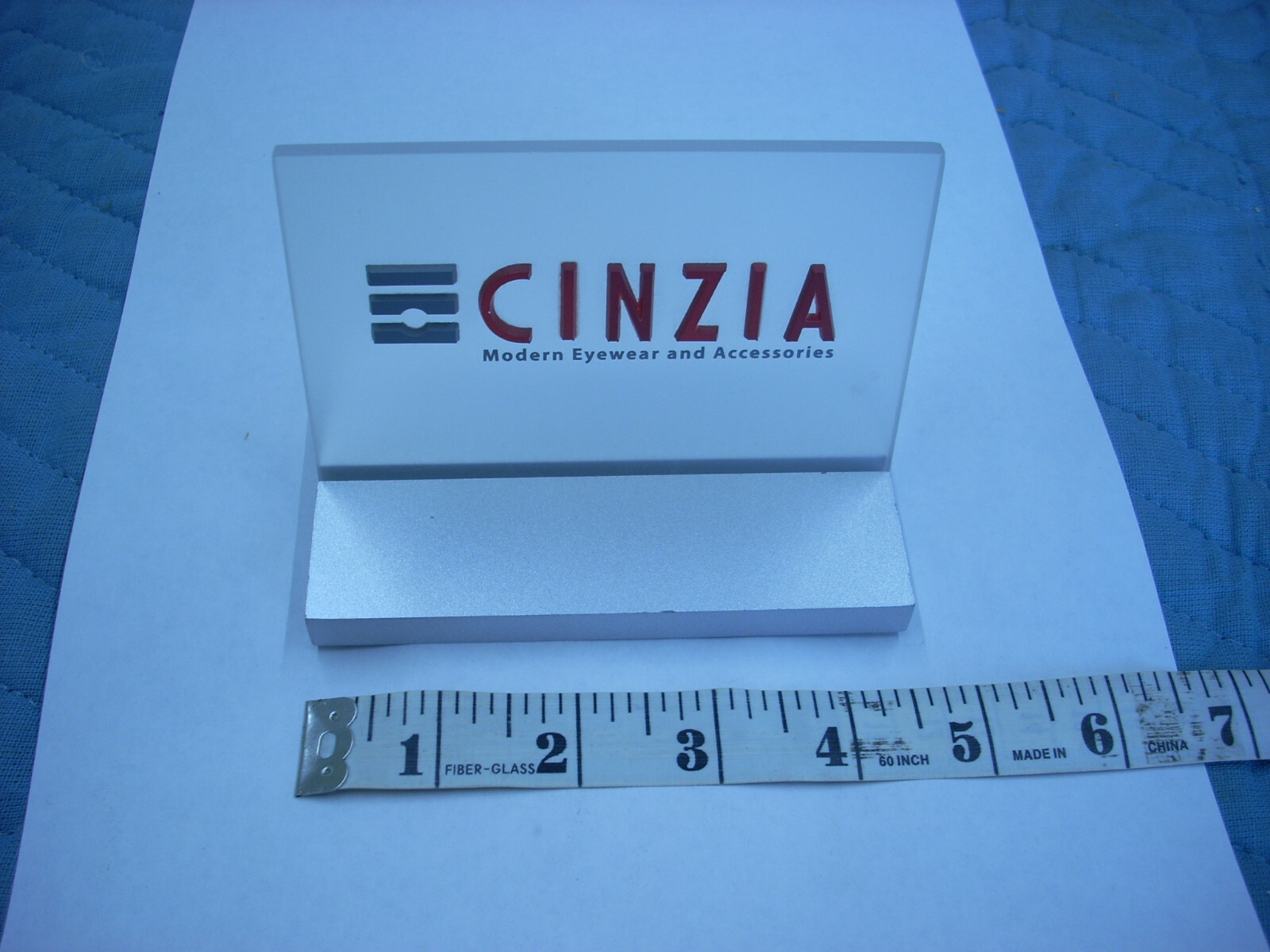 CINZIA MODERN EYEWEAR AND ACCESSORIES RETAIL ADVERTISING PLACARD W/ STAND