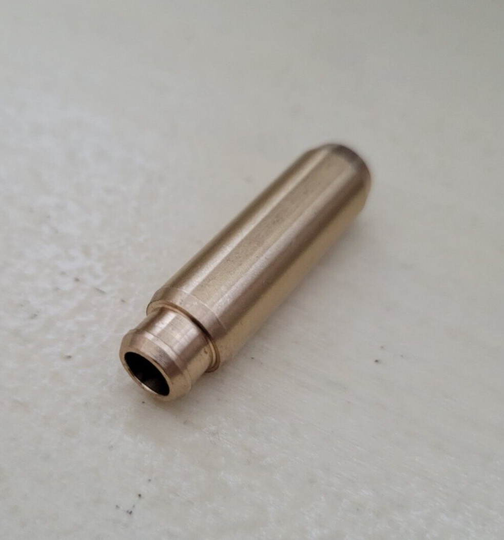 VALVE GUIDE FOR VARIOUS MERCEDES MODELS M270, M274 ENGINES 1.6L, 2.0L
