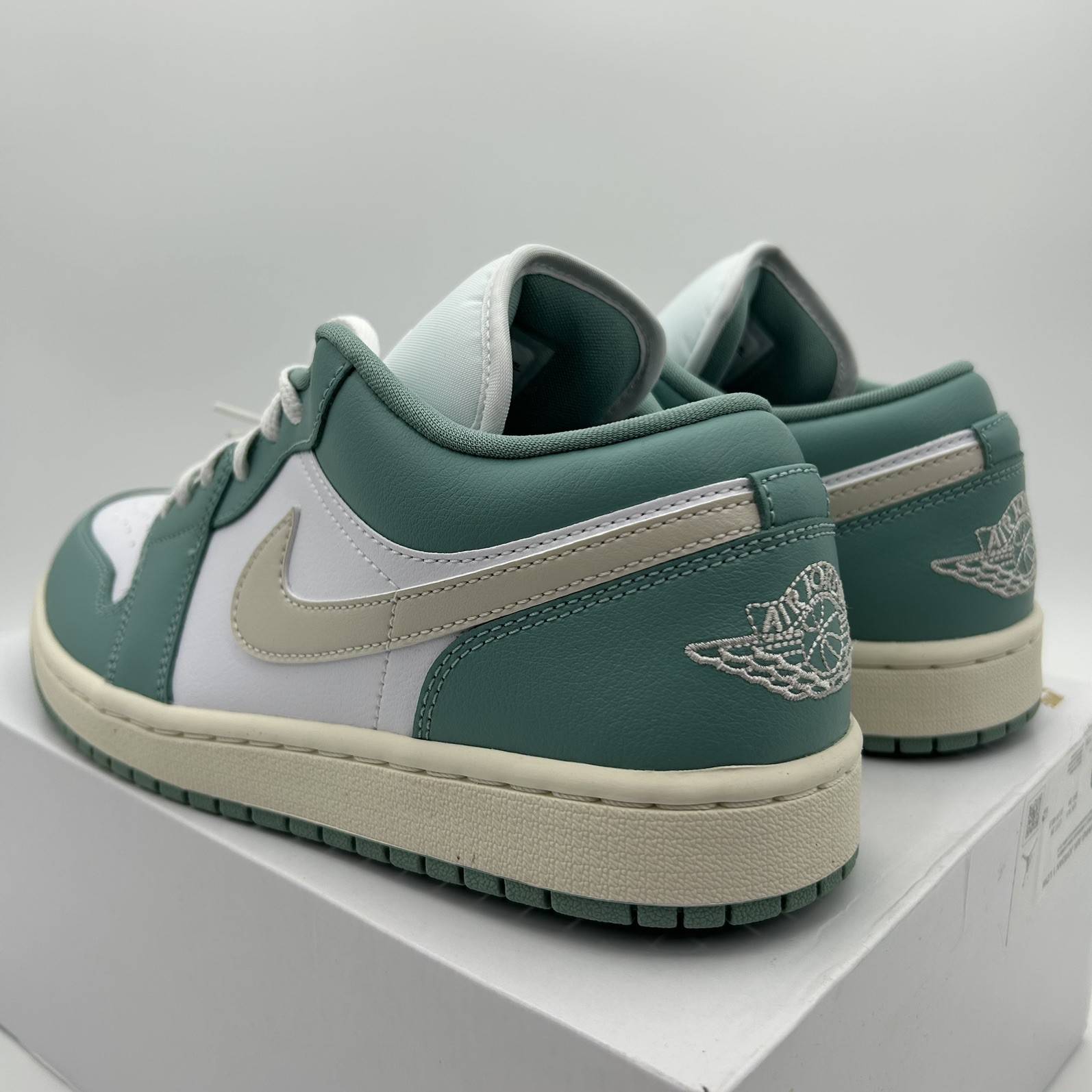 Size 9 Womens - Nike Air Jordan 1 Low AJ1 White Cannon Sail DC0774-138 NEW