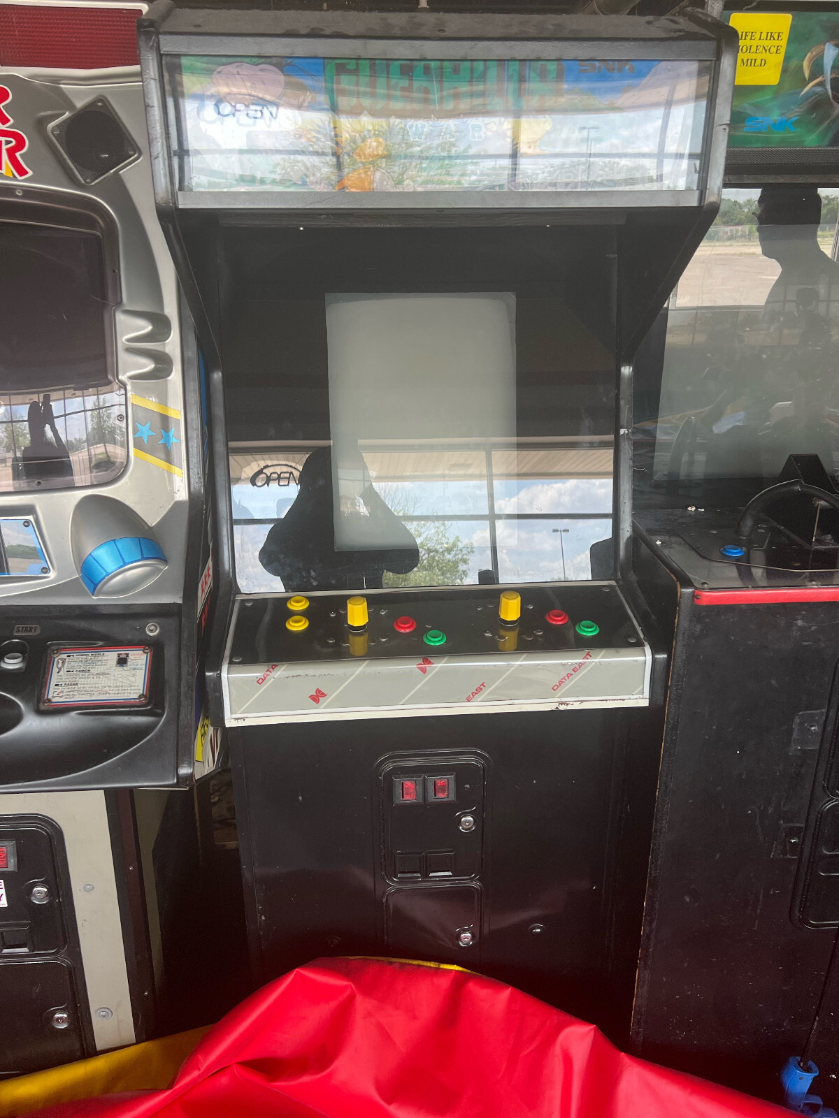 GUERRILLA WAR ARCADE MACHINE by SNK 1987 (Excellent Condition) *RARE*