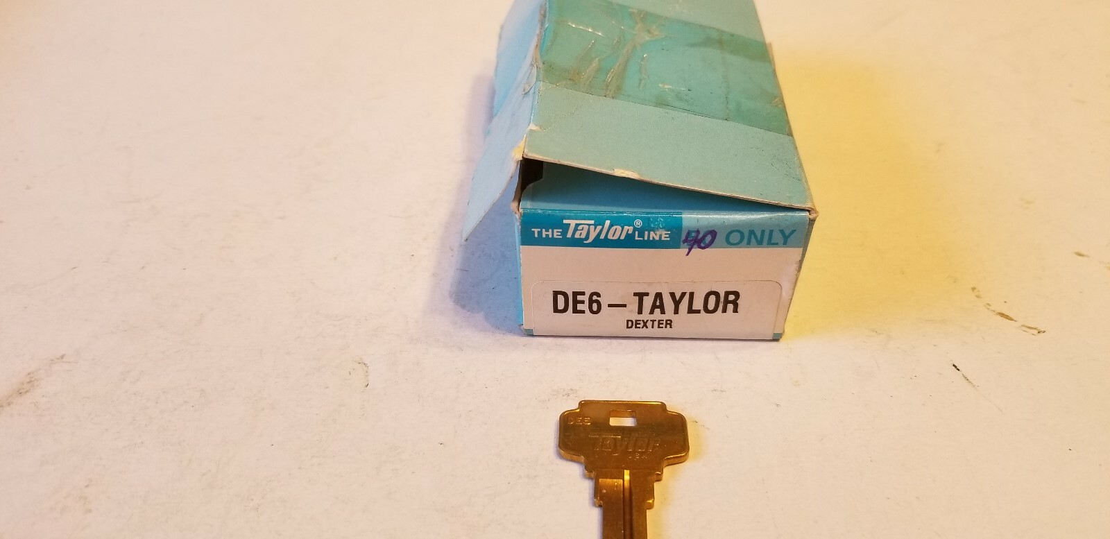 THE TAYLOR LINE 40-BLANK KEYS DE6 DEXTER NEW !!!!!