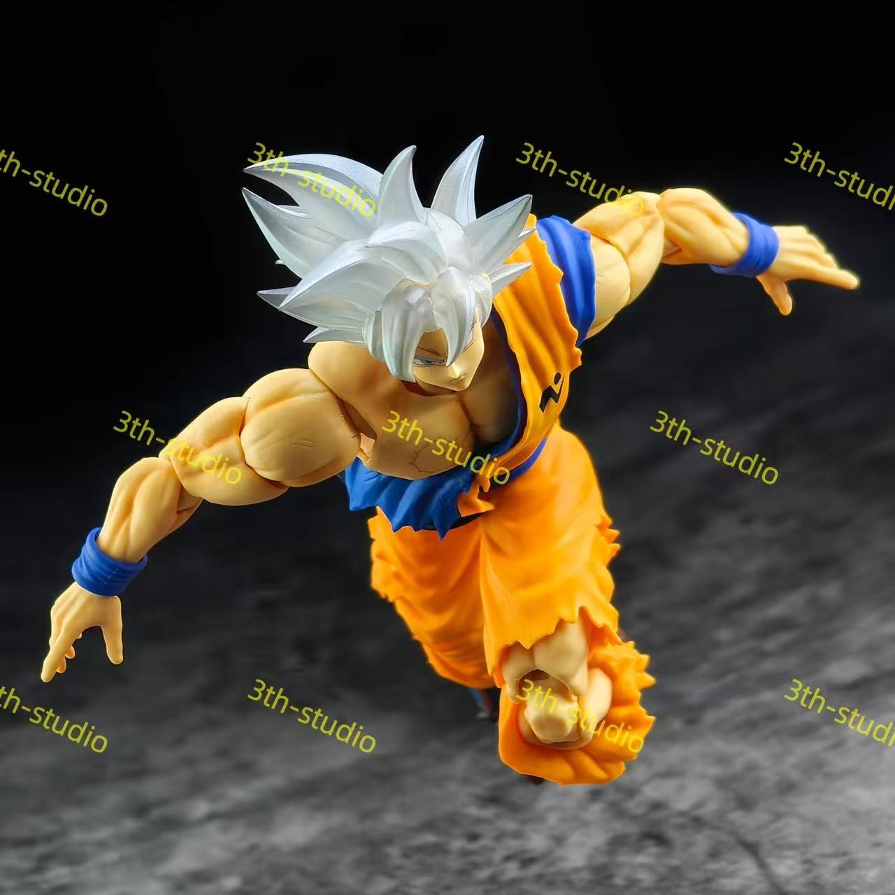 Kong Studio Mythos Anime MA003 1/12 shf UI Goku  Silver Armor Set Figure