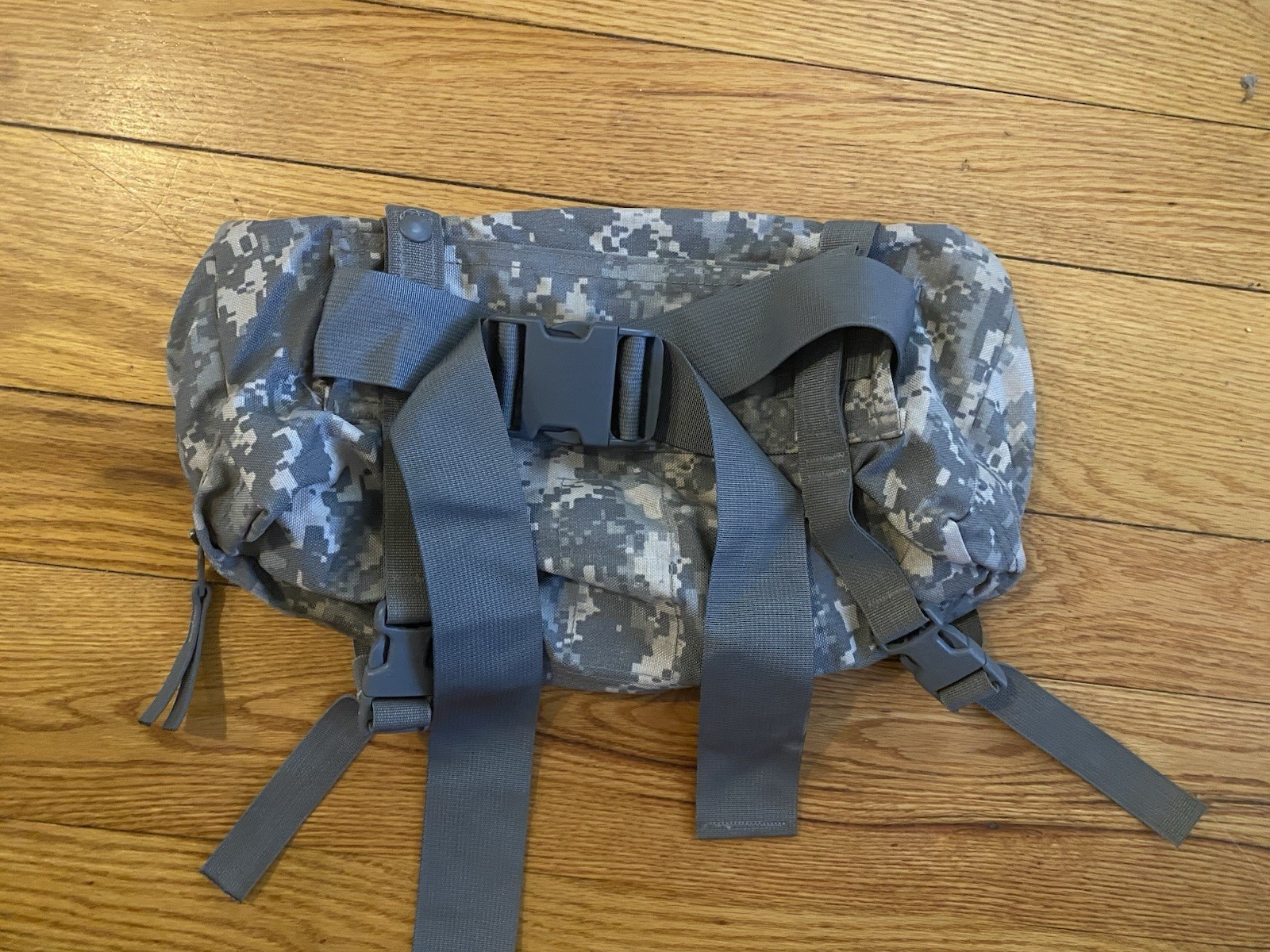 US Military Molle II Waist Pack ACU Preowned