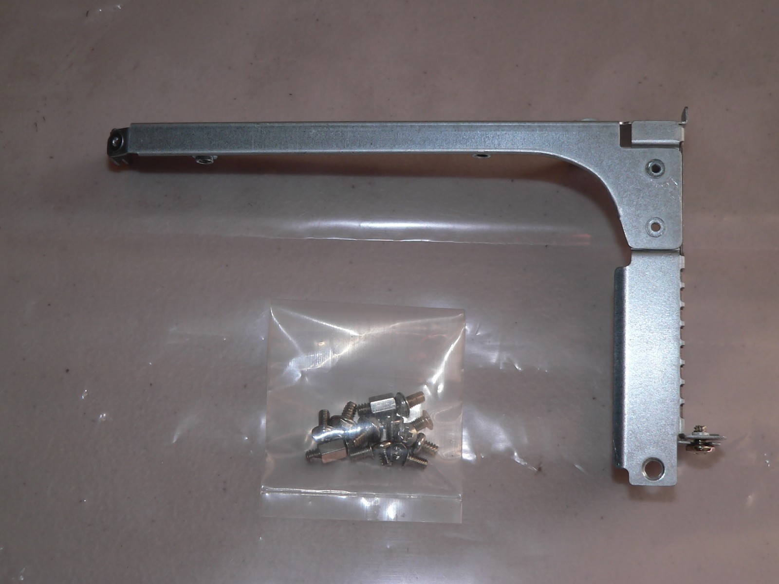 Supermicro Riser Card Mounting Bracket 01-FC41448-XX00T101 01-FC41449-XX00T101