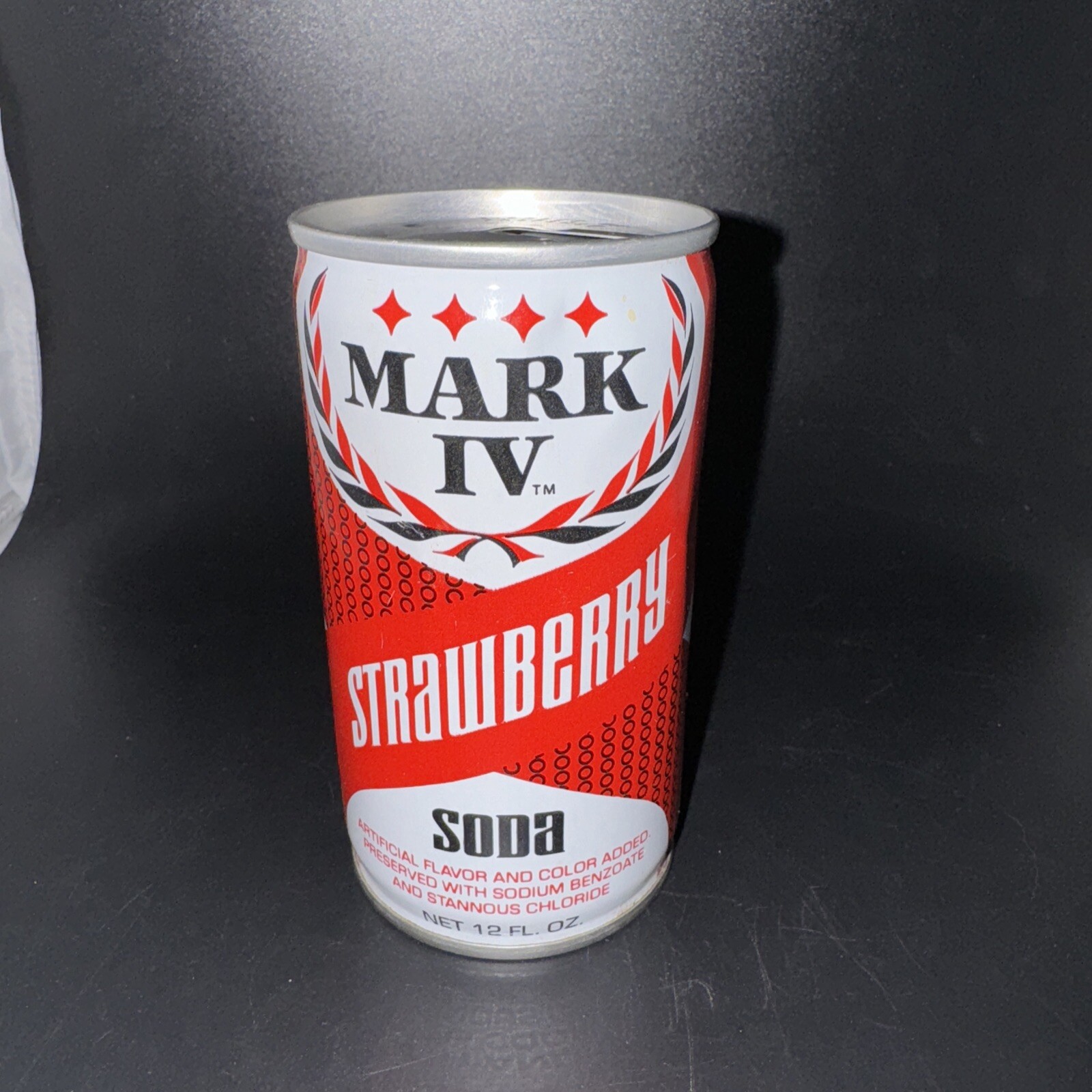 Vintage 1970s Flat Top Soda Can Minneapolis Minnesota Mark IV Strawberry