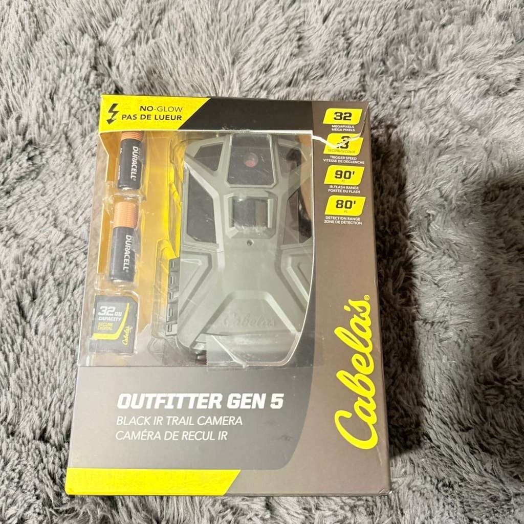 Lot Of  Cabela’s Outfitter Gen 5 Black IR Trail Camera – 32GB SD Card