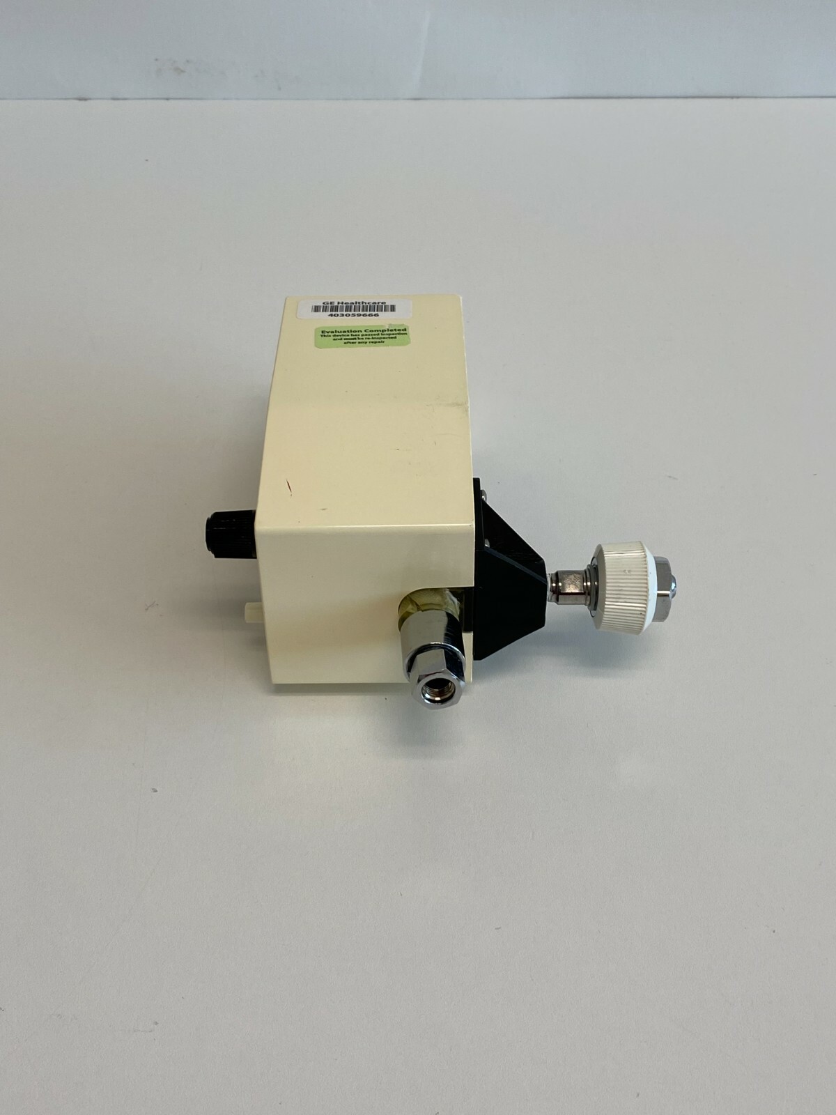 PP30-19: Ohmeda Vacuum Unit - Missing a knob