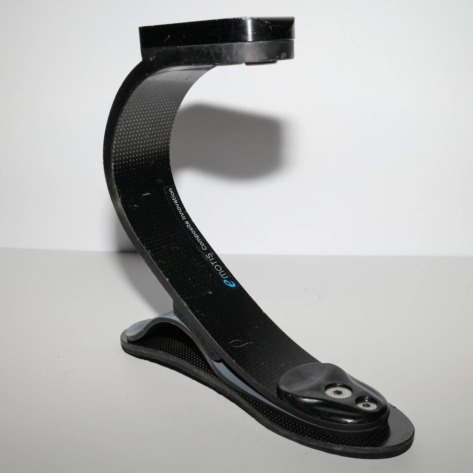 GORGEOUS FILLAUER eMOTIS COMPOSITE INNOVATION WAVE PROSTHETIC FOOT 27cm 27-C54S