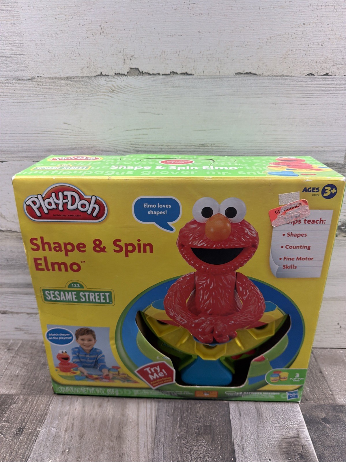 BNIB Sesame Street Play-Doh Shape & Spin Elmo Playset New