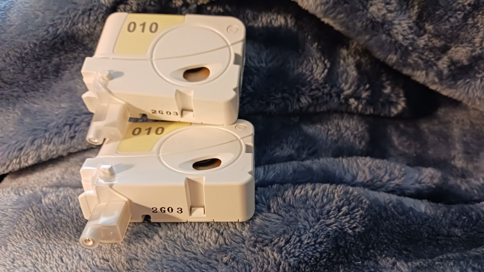 Lot of 2 BROTHER Applique Station Thread Cartridges 010 Yellow 2G03