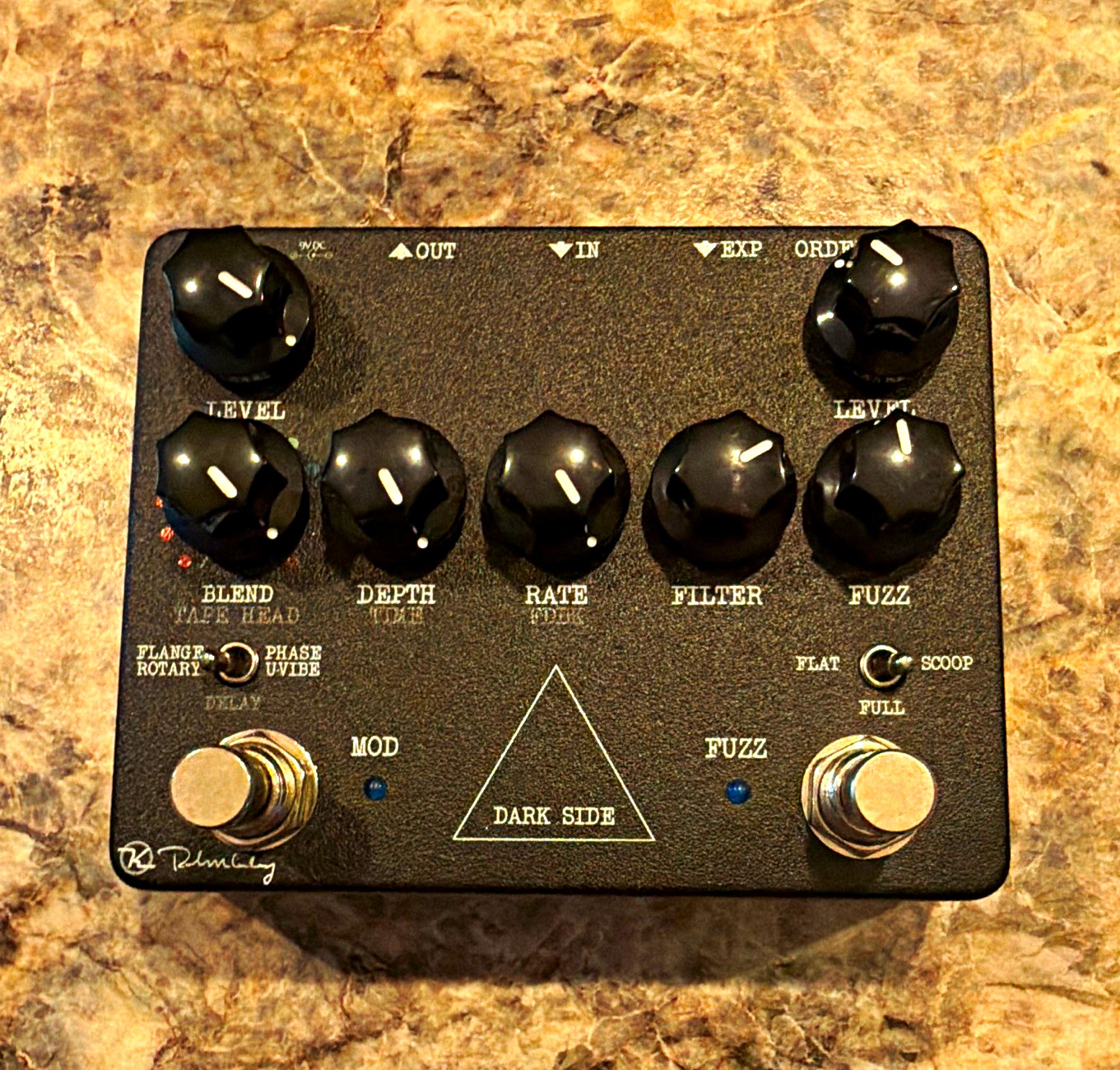 Keeley Electronics Dark Side Digital Fuzz Pedal for Electric Guitar MPN 07629