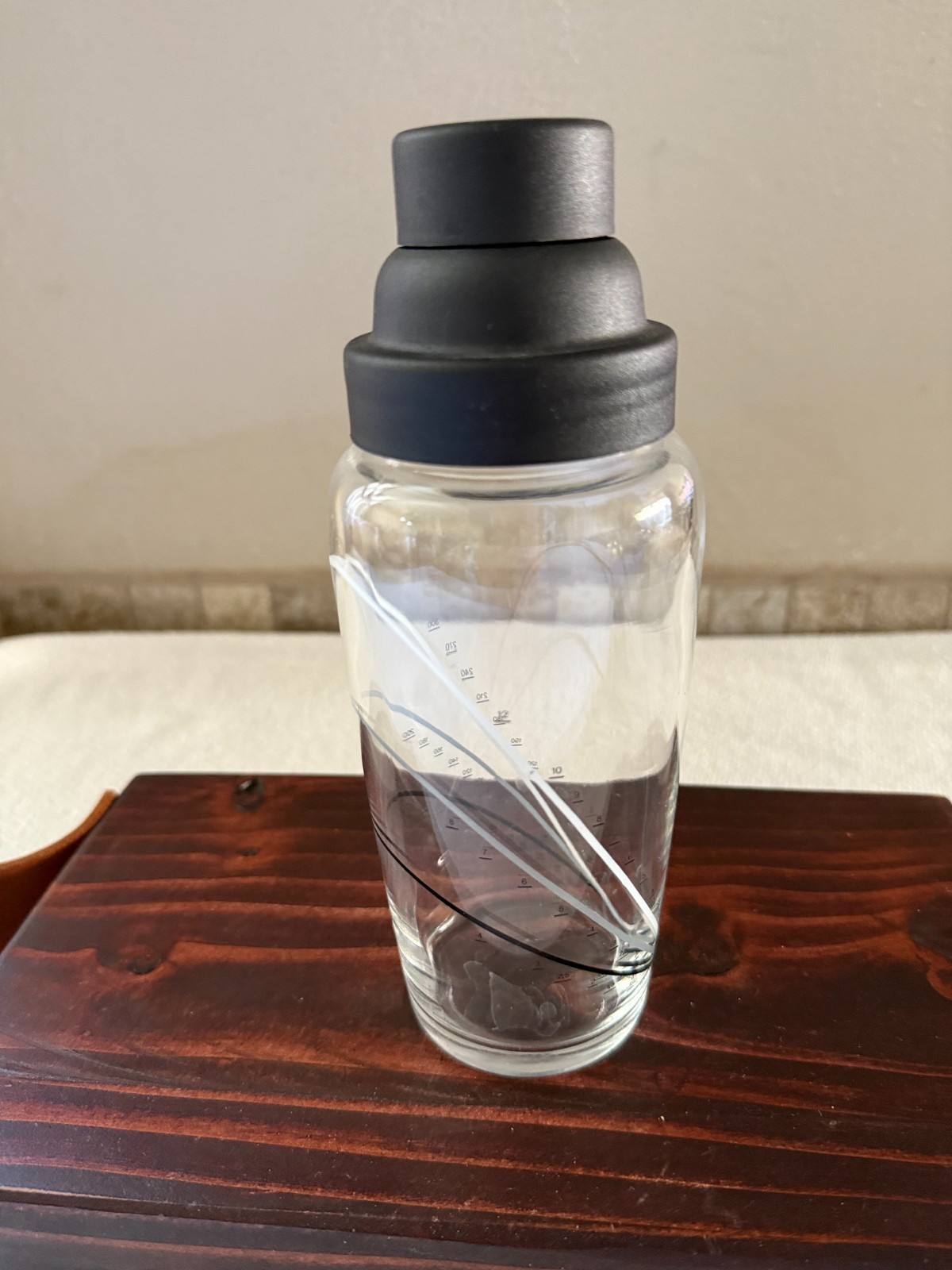 Luigi Bormioli Glass Cocktail Shaker Mixer Barware Cocktail Party Black  Italy