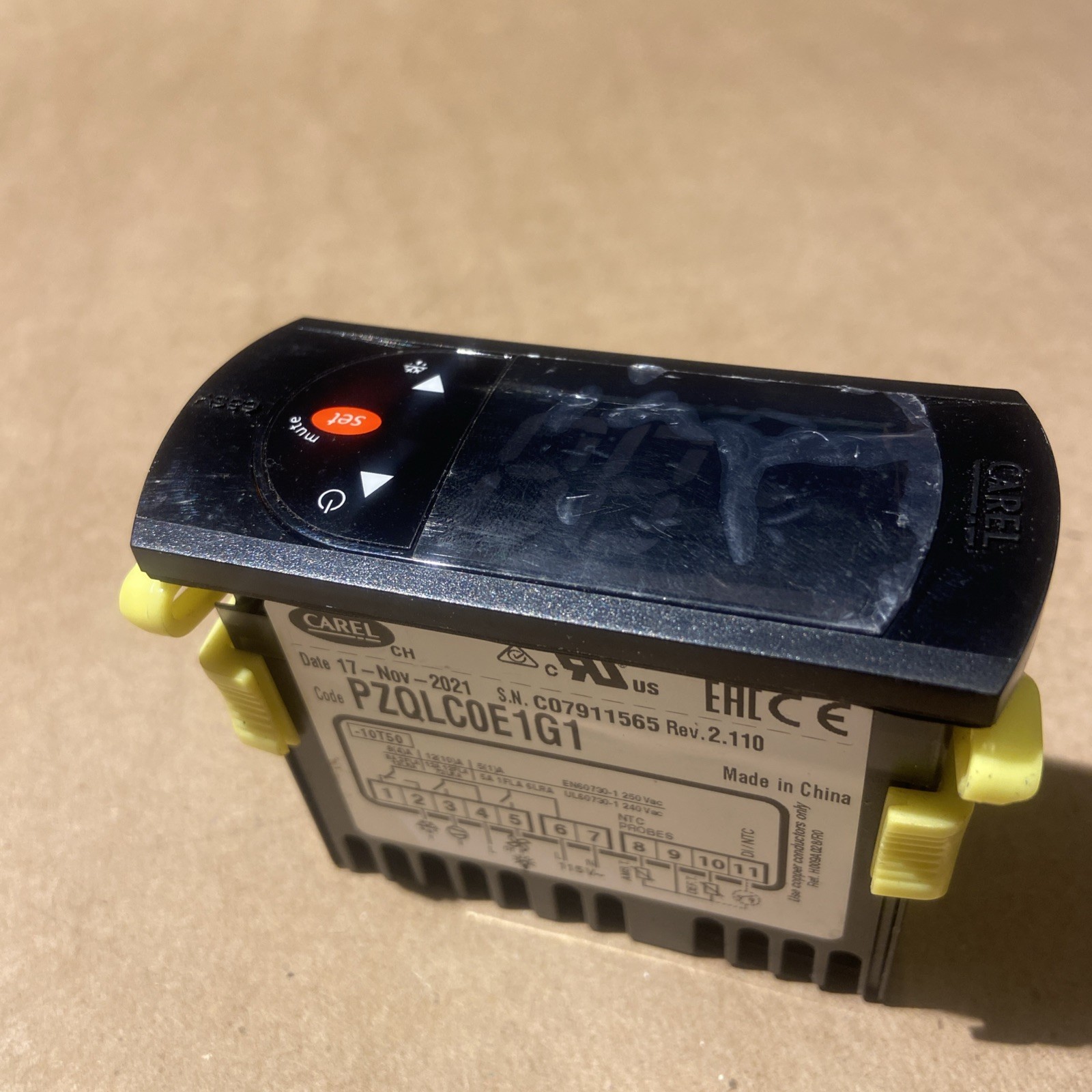 Genuine Carel Temperature Controller thermostat PZQLC0E1G1