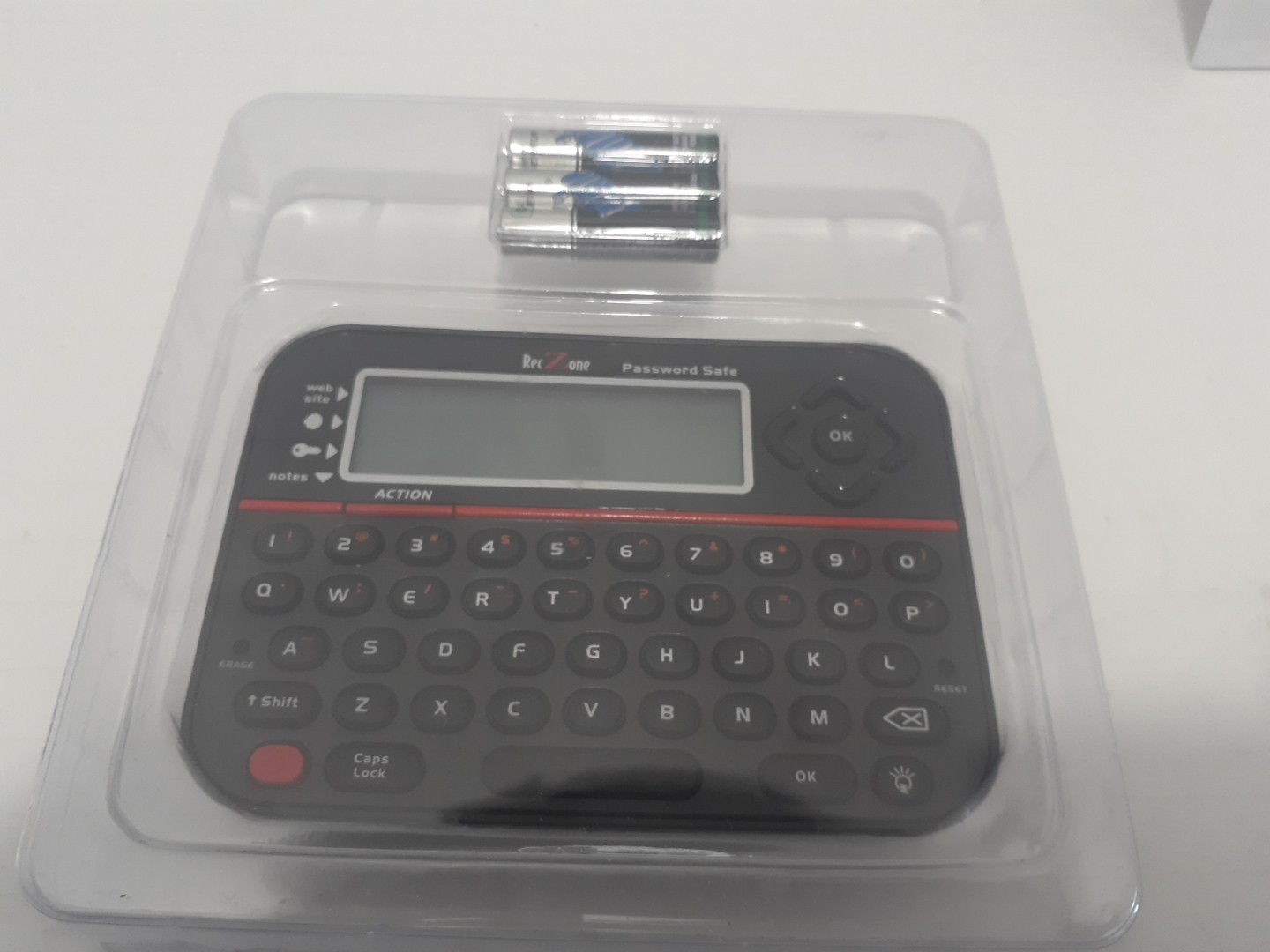 PASSWORD Keeper SAFE VAULT Password Organizer RecZone Model 595 Open Box