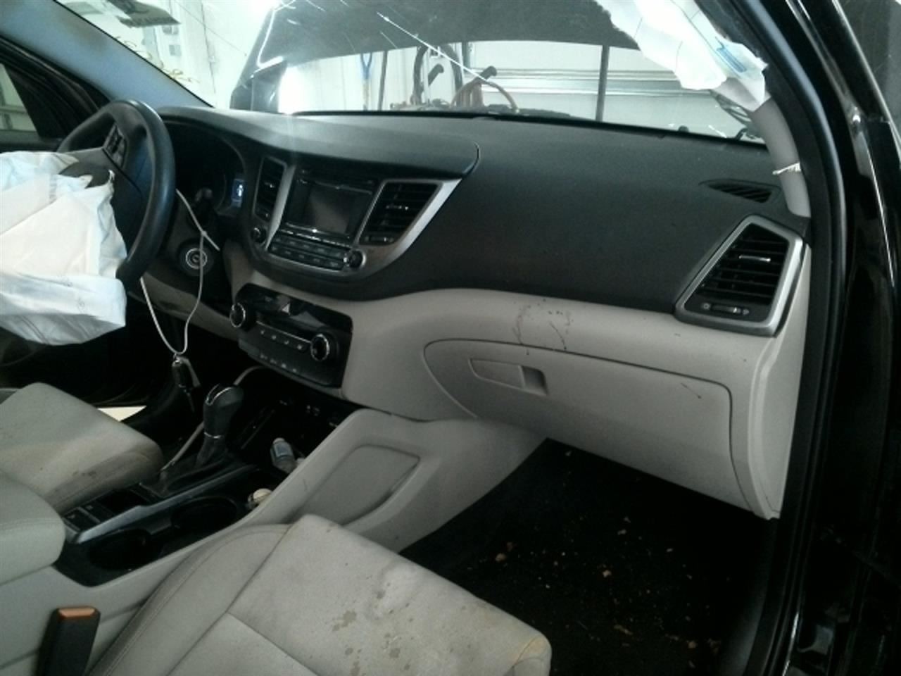 Driver Front Spindle/Knuckle ABS FWD Fits 16-21 TUCSON 104817724