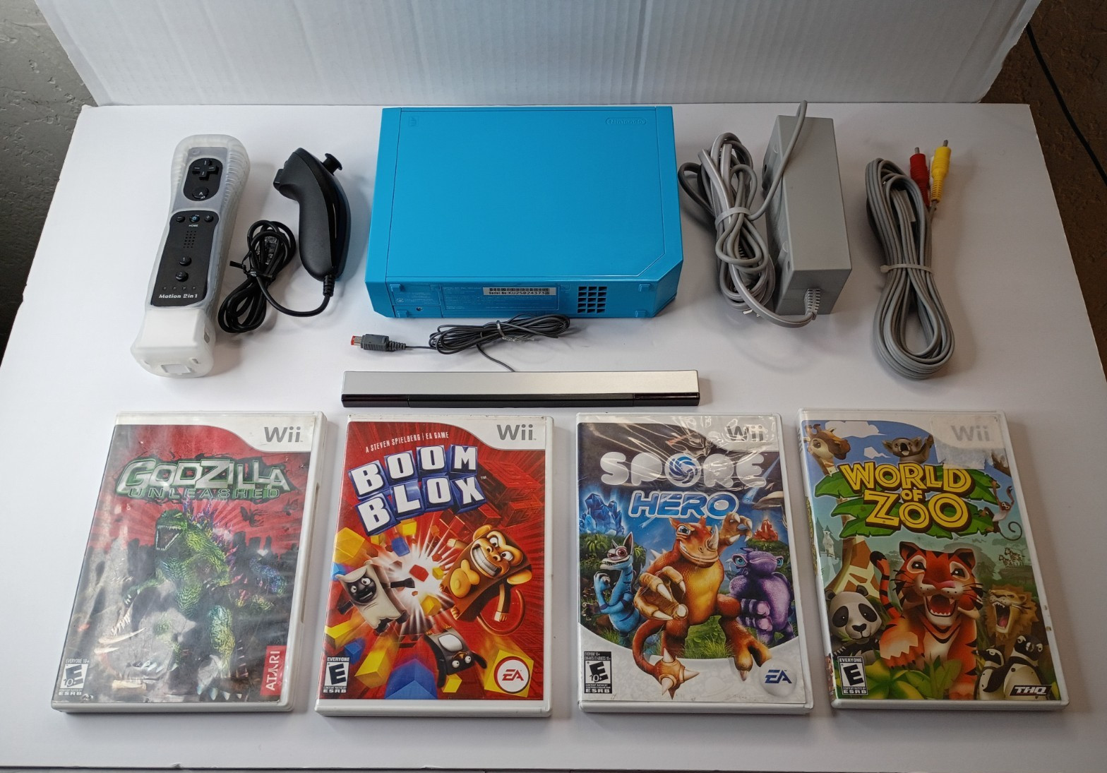 Nintendo Wii Limited Edition Blue Console System Bundle with 4 Games